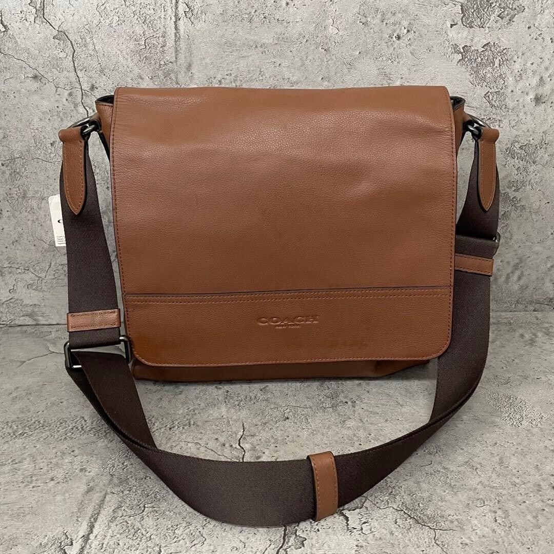 Coach Messenger Bag All Leather Brown Men Strap Crossbody 34x30cm Authentic