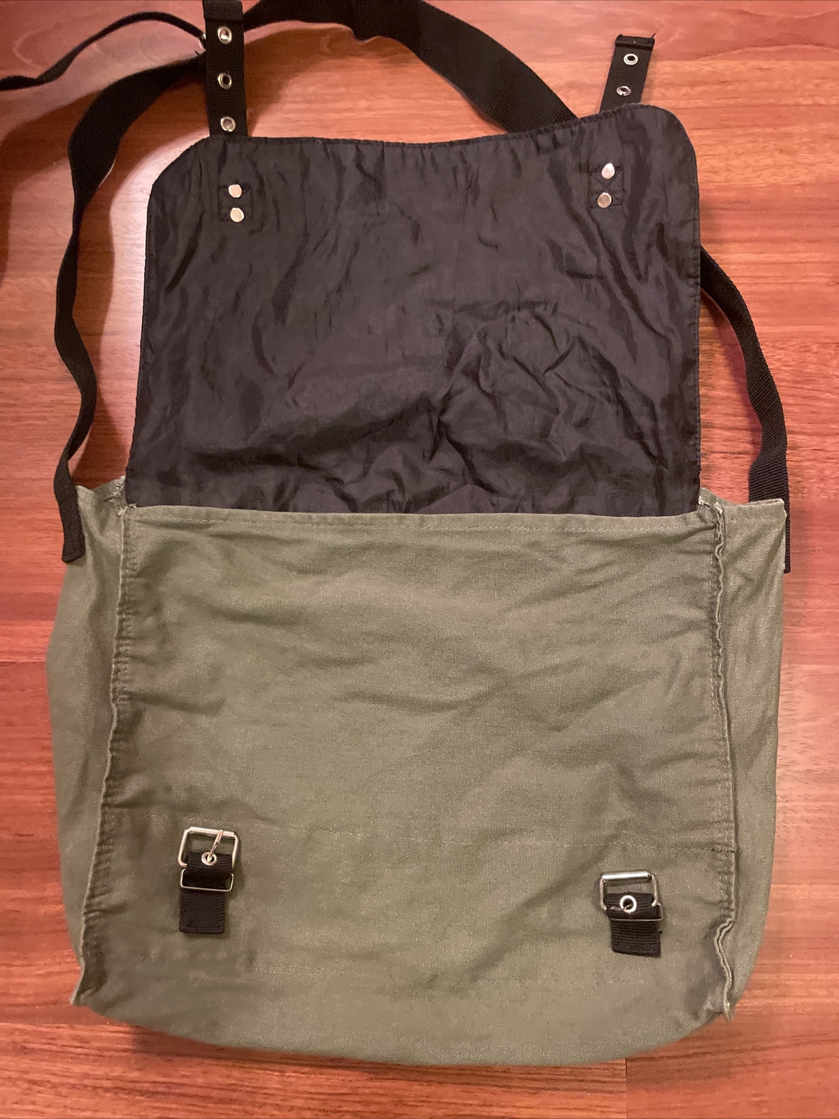 EUC Army Green First Aid Logo Satchel Messenger Canvas Bag Fun And Functional