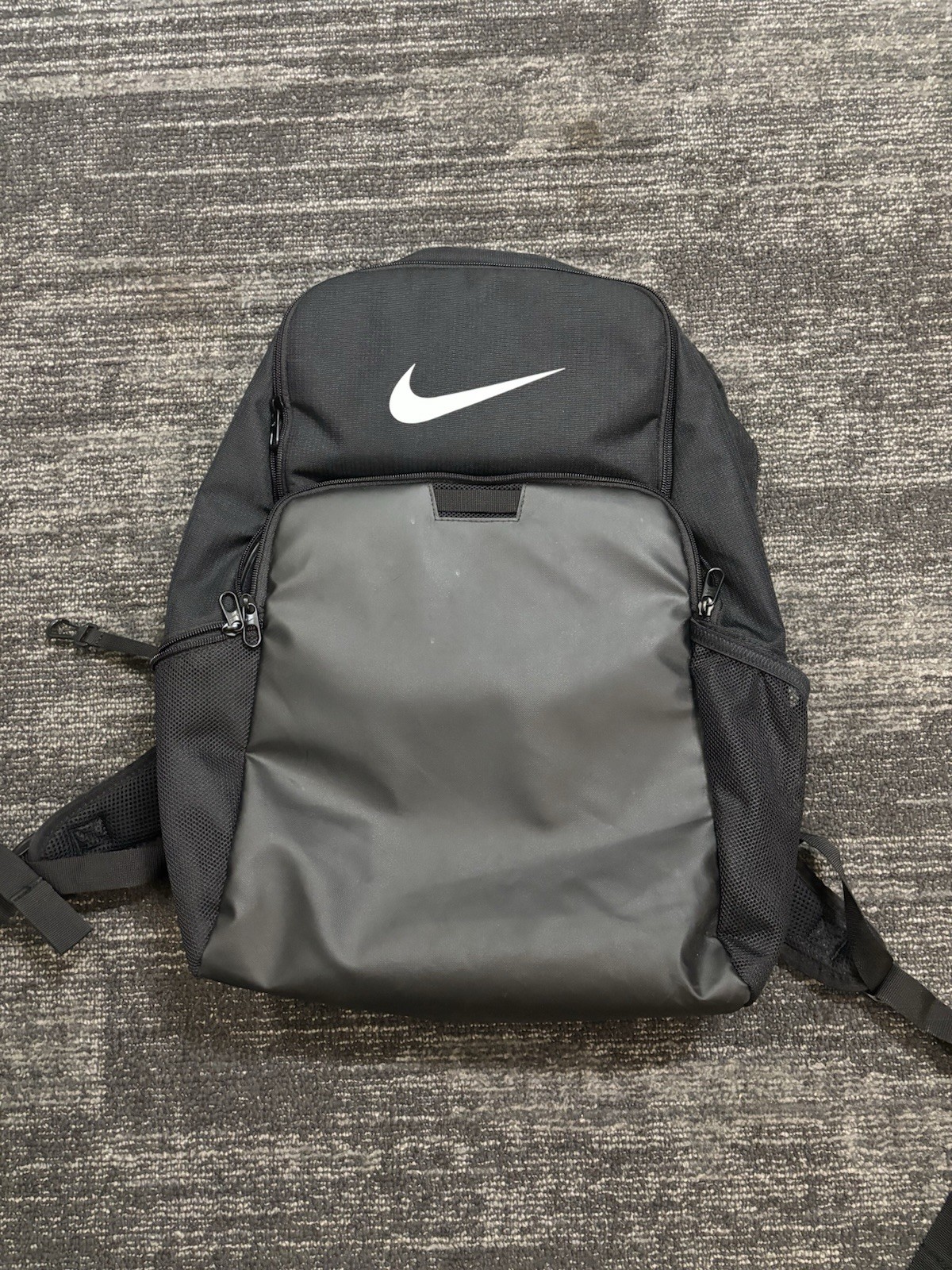 Nike Grey/Blacj Brasilia 9.5 XL Training Backpack 30L