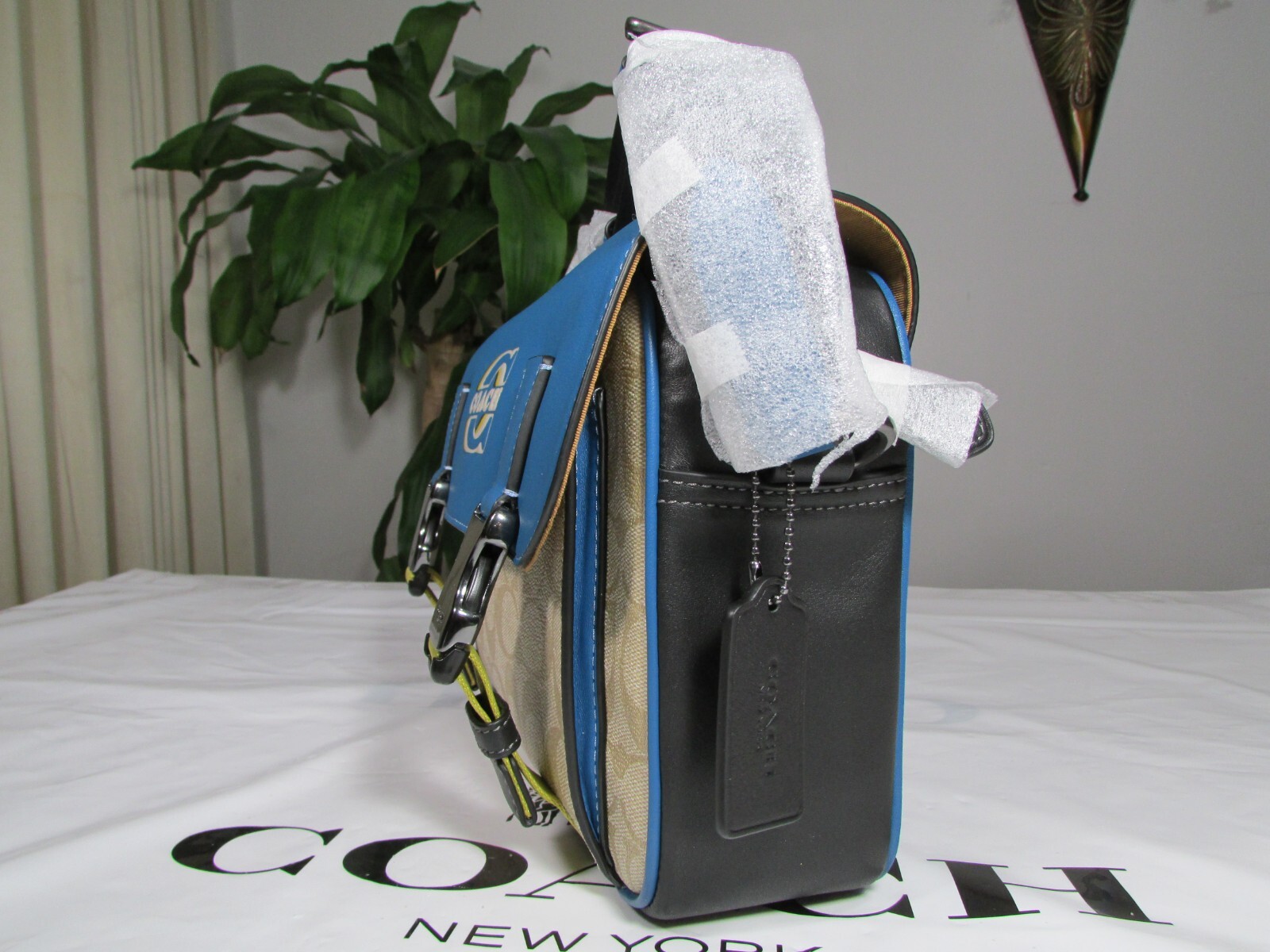 NWT Coach Coach Stamp Colorblock Signature Canvas Track Crossbody CH118