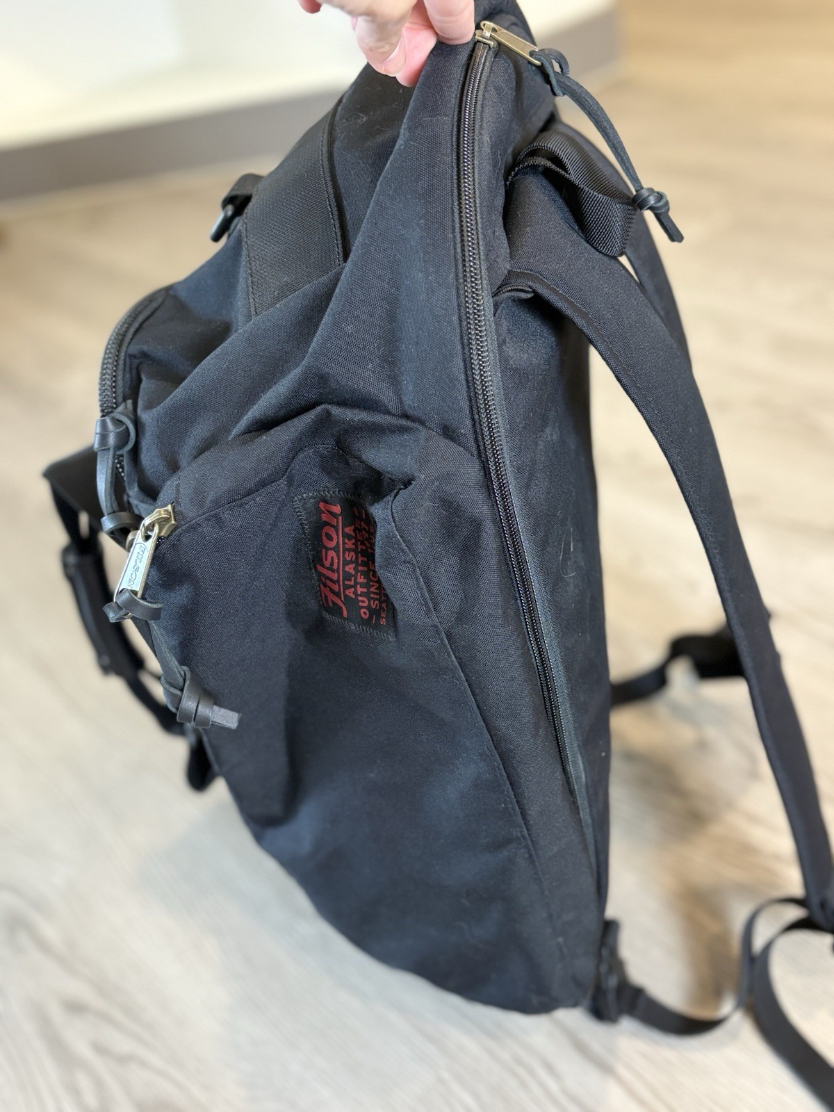 NEW Filson Dark Navy 2-in-1 Duffle Backpack Convertible Travel Bag