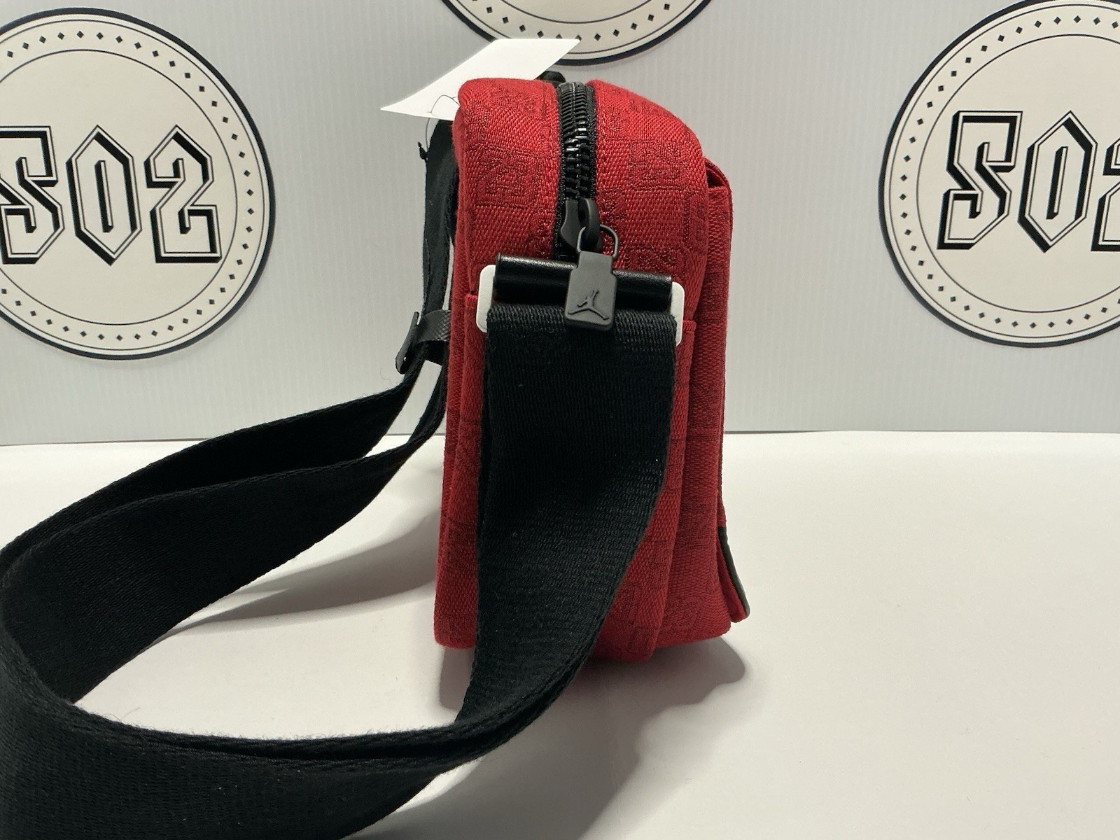 $55 Nike Air Jordan Monogram Logo Sling Mini Messenger 3.6L Luxury Travel Bag
