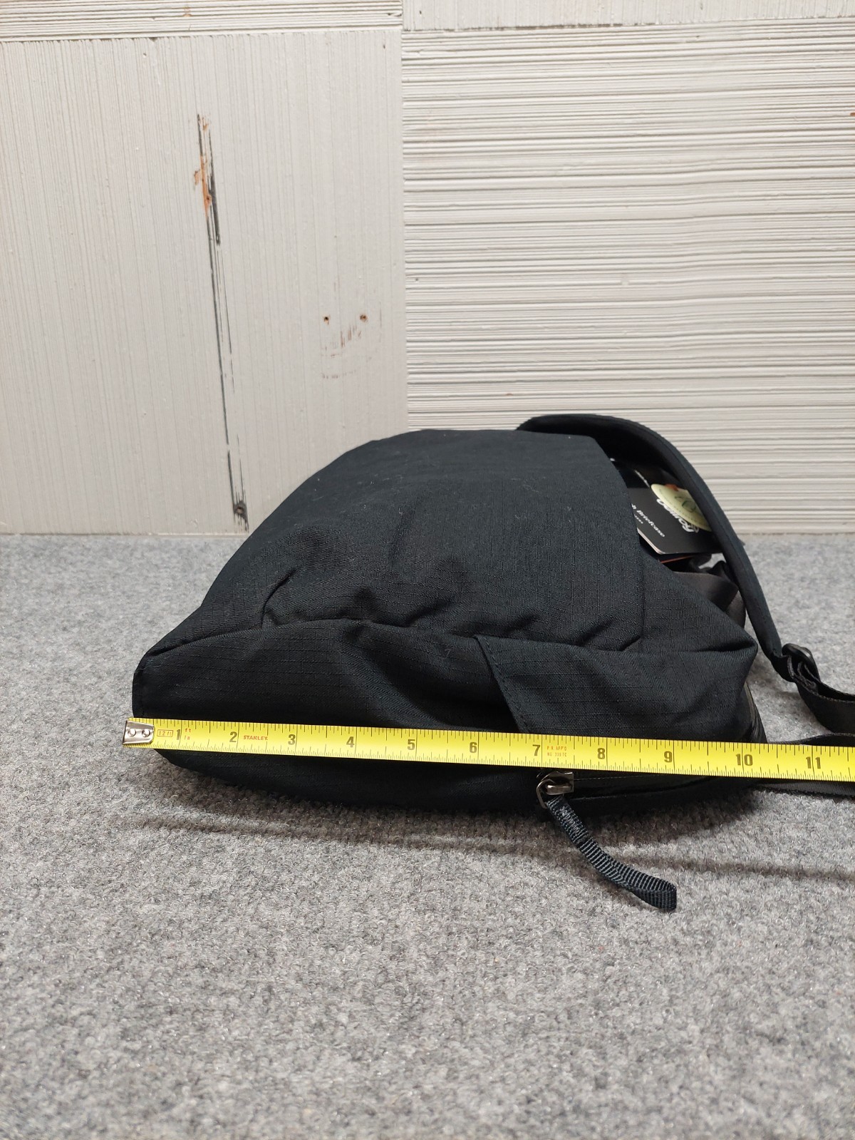 Bellroy Men Laptop Bag Black Reactangular Medium Shoulder Strap Pockets Casual