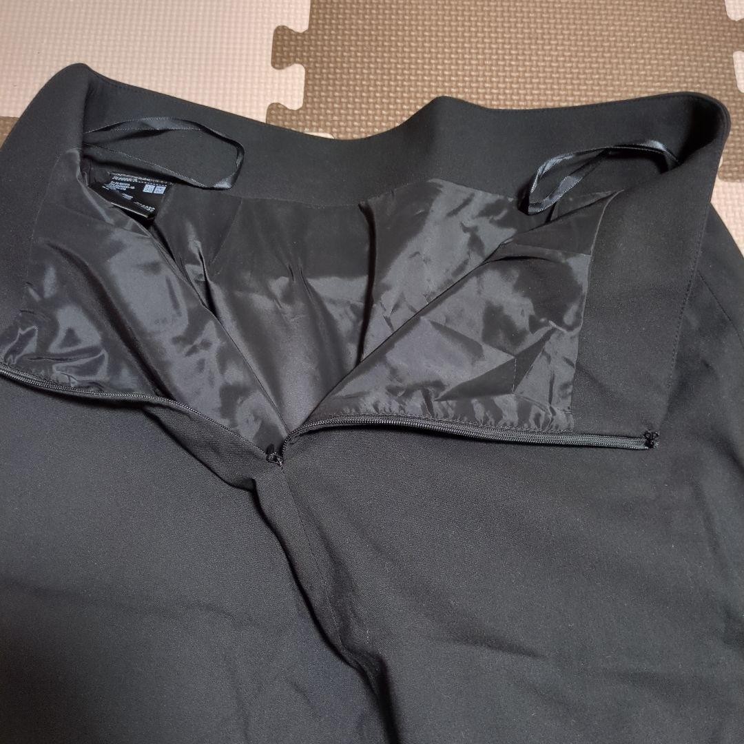 Uniqlo Black Tight Skirt with Back Split, L, Lined, Used