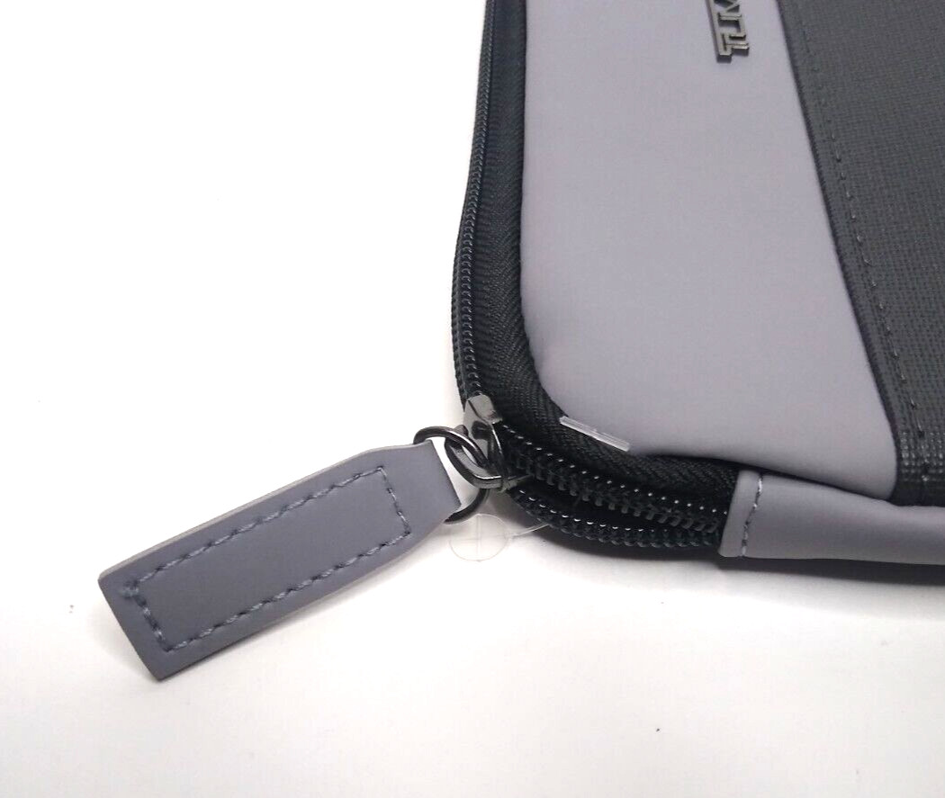 TUMI Delta Bag Pouch Grey Zip Soft Sided Air Travel Pouch, OEM Sleep Mask, New
