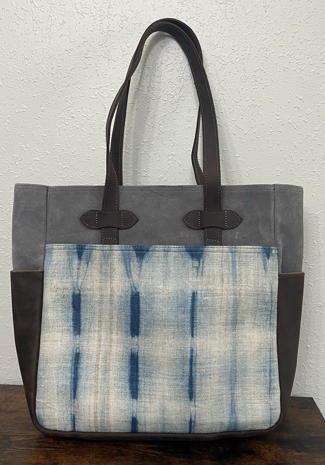 Unmarked High Quality Leather Tote Bag