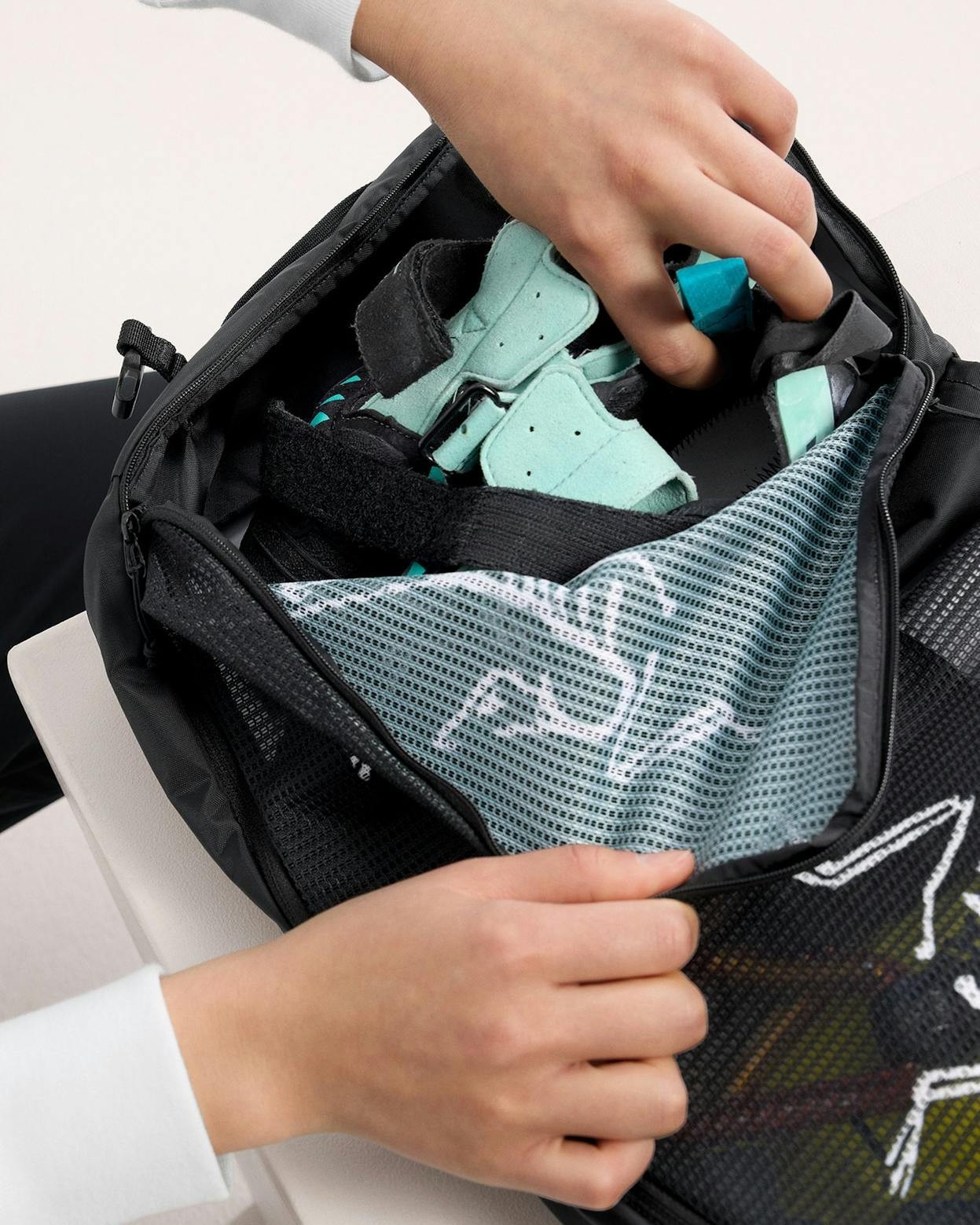 ARC’TERYX Index Gear Organizer Black Packing Cube 10L Travel Pouch US SELLER