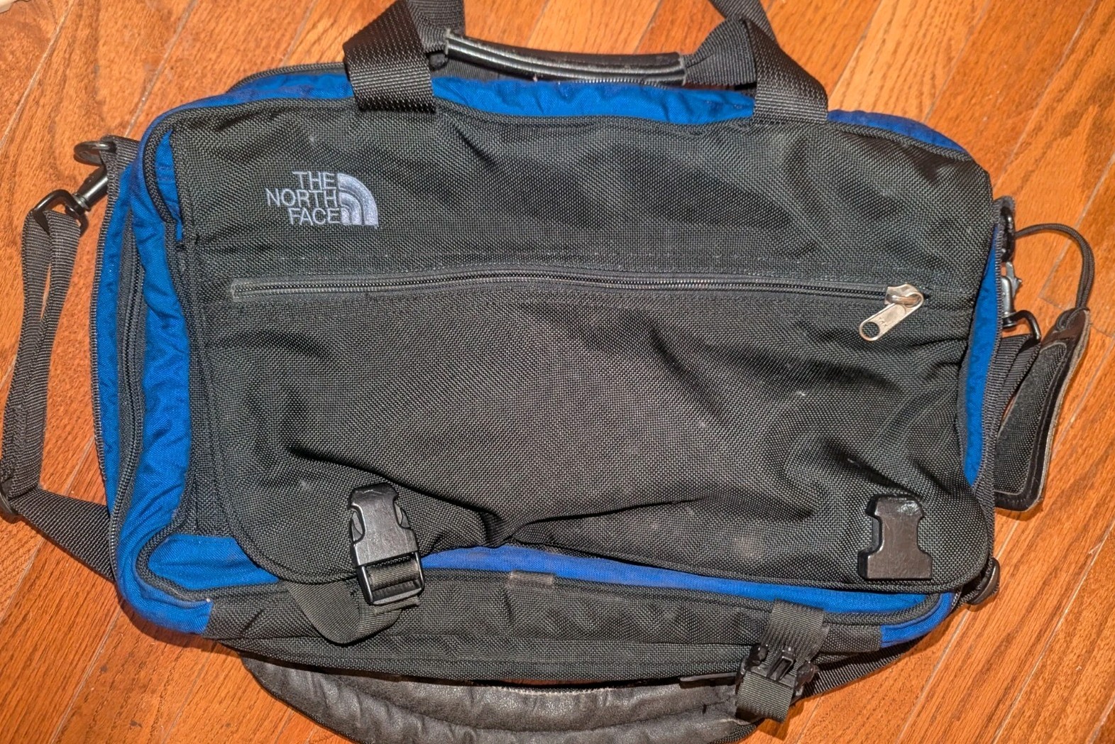 The North Face Briefcase 15″ Black And Blue Messenger Bag