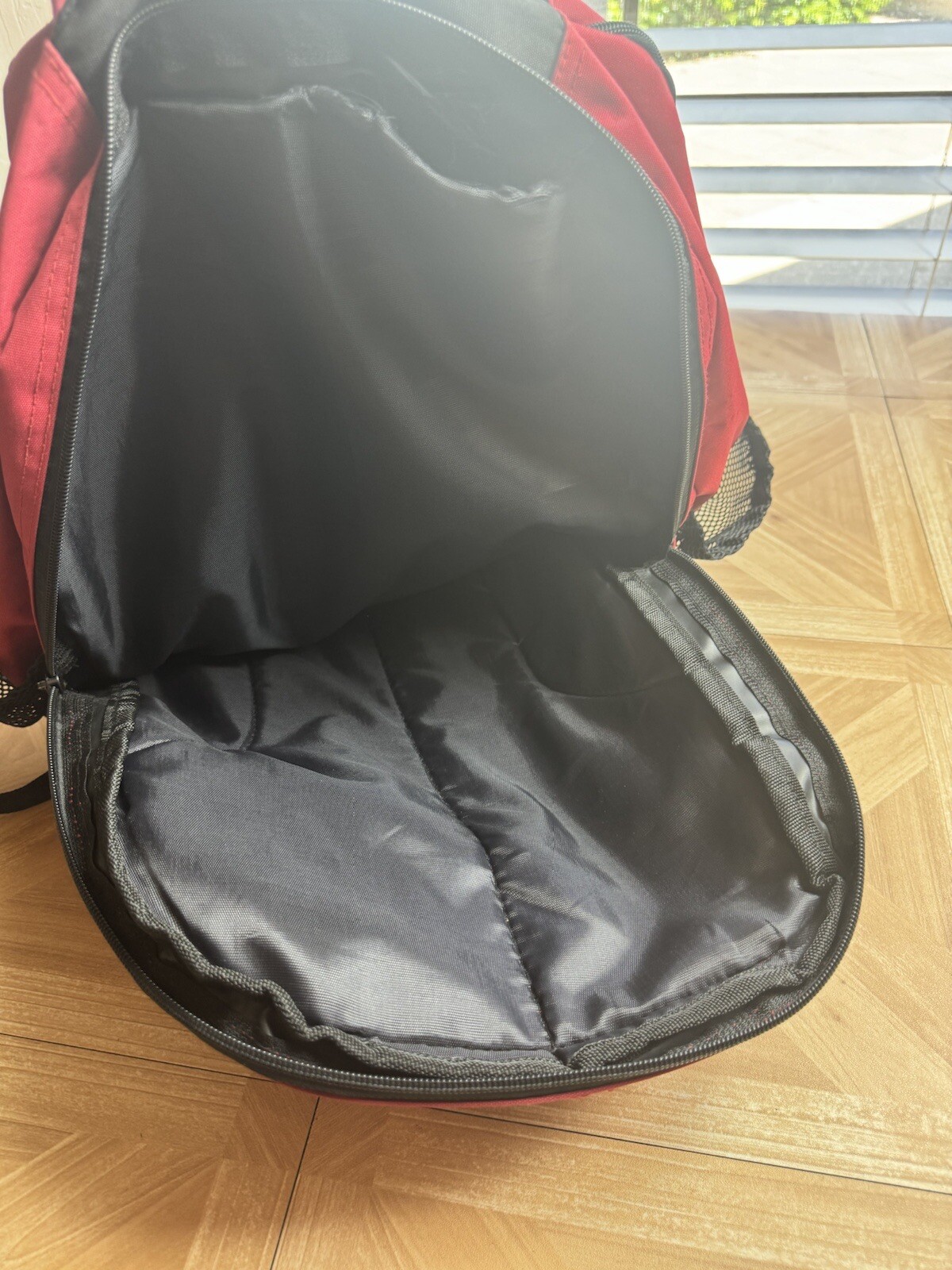 Vintage JanSport Backpack Classic Zip Up Bag Red MADE IN USA See Last Pic