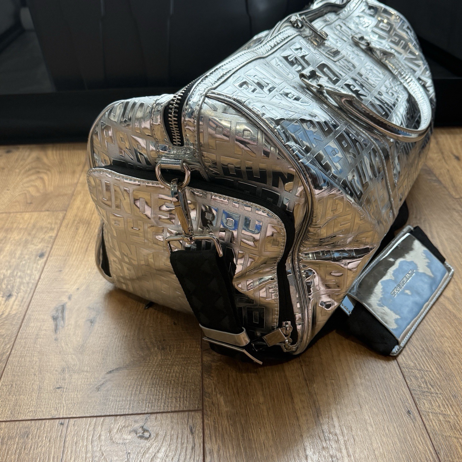 Sprayground Limited Edition Future Titan Metallic Silver Duffle Bag RARE