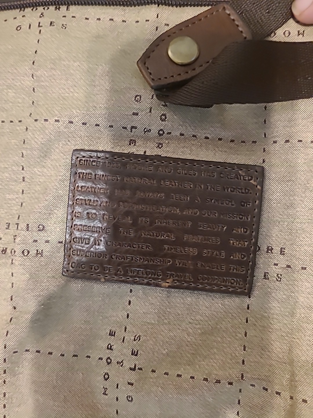 Moore & Giles Gravely Garment Bag Olive & Titan Milled Brown