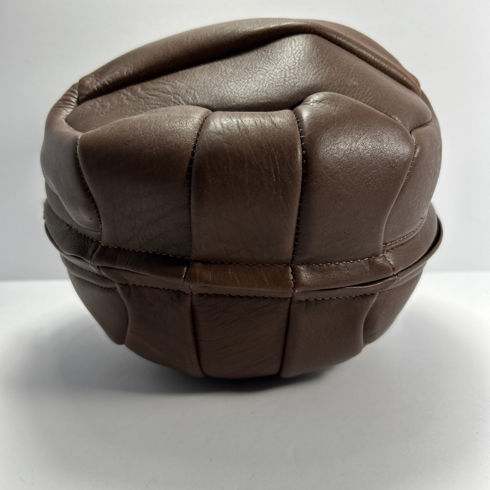 Portland Leather ‘Dublin’ Washbag in Vintage Football/Soccer Ball Style