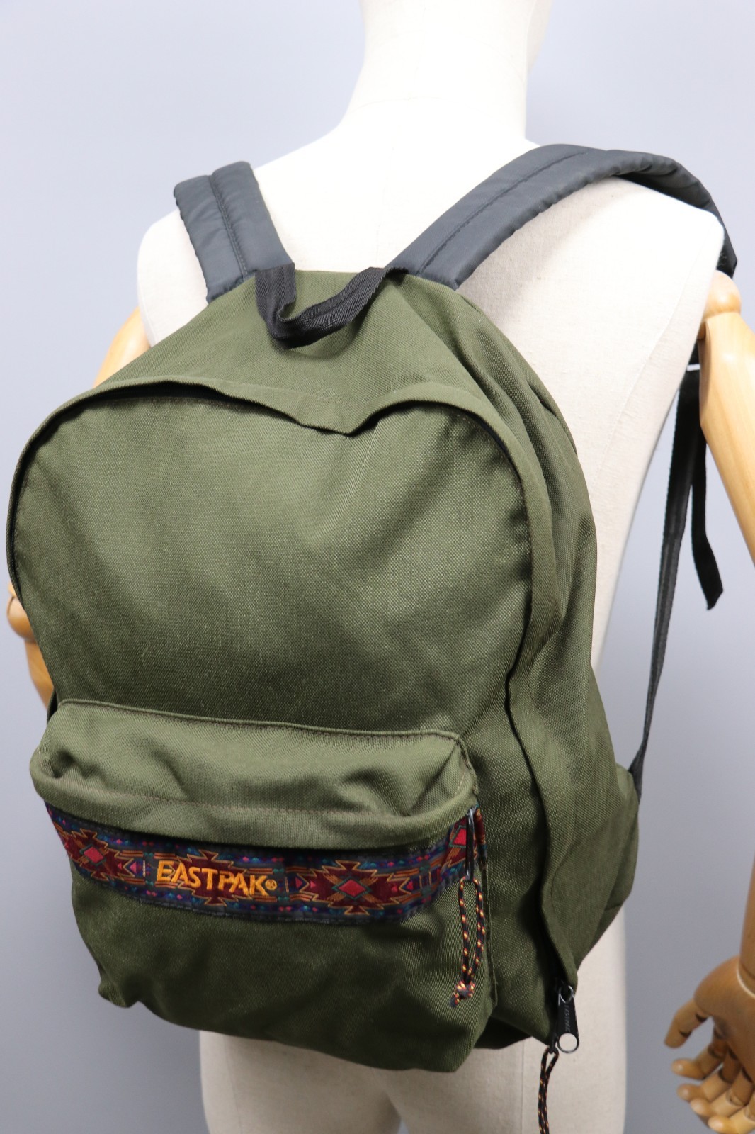 EASTPAK AZTEC Vintage USA Authentic Classic Green Backpack Size Medium