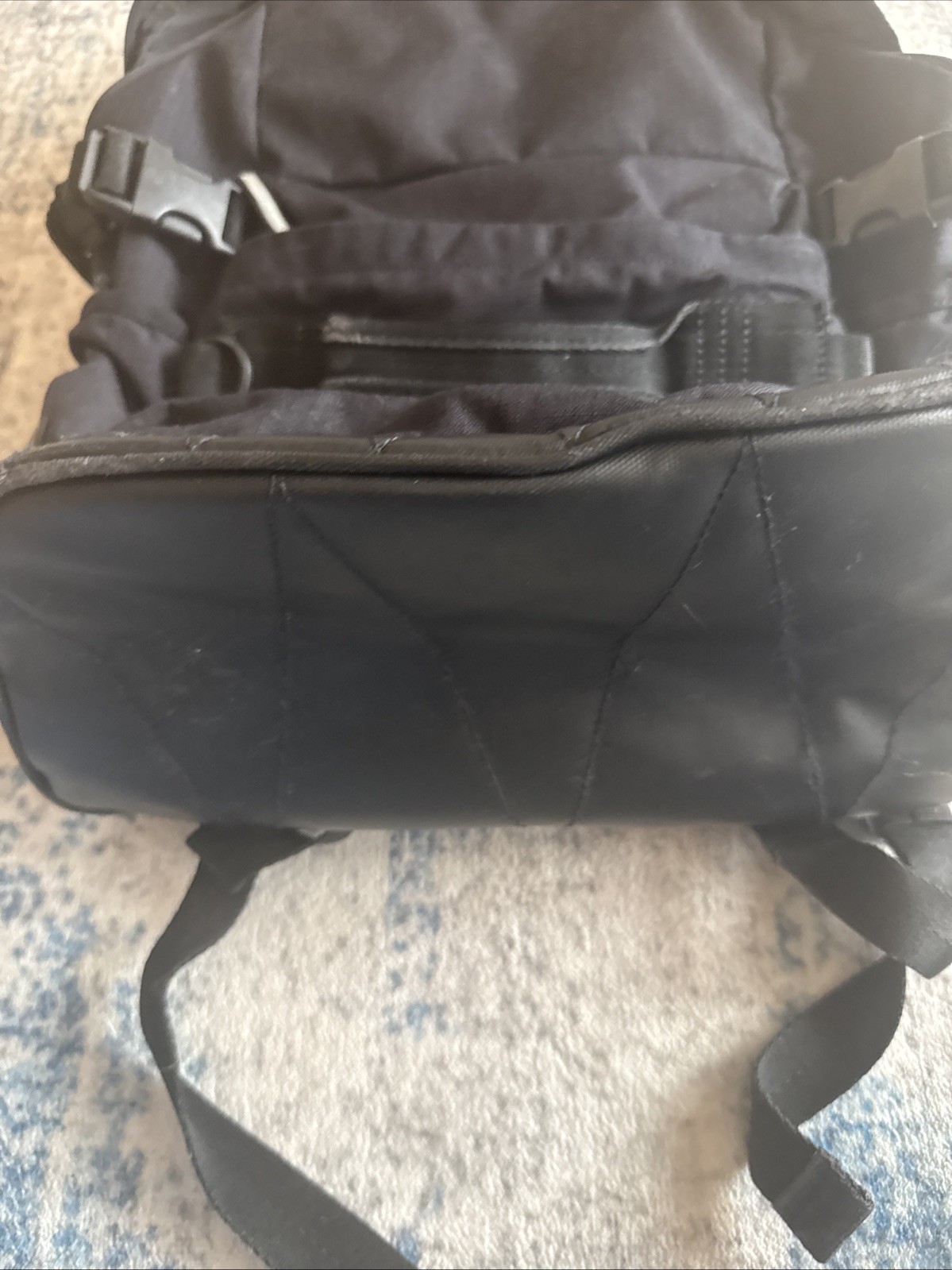 Oakley Crestible 23L Utility Backpack Black Laptop Travel School Work Office