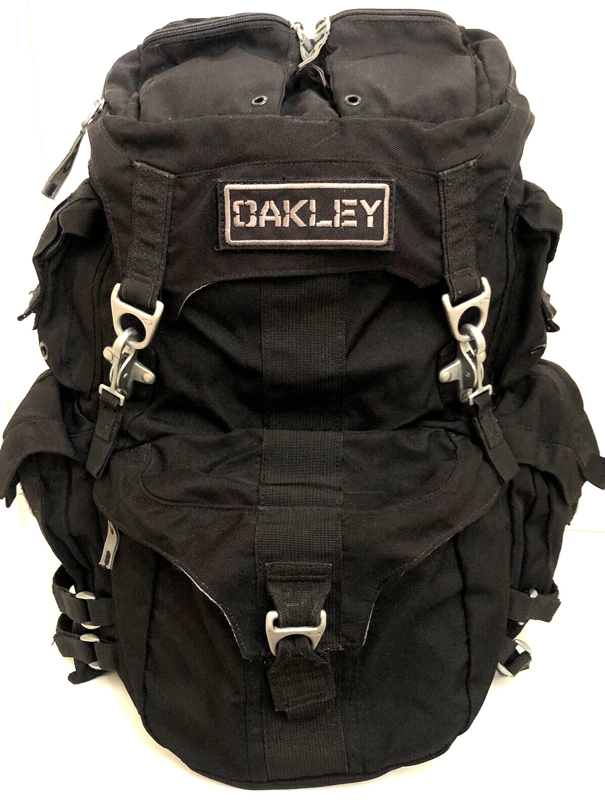 OAKLEY AP MECHANISM BACKPACK Rare Black Mountain Division Hiking Day Pack Bag