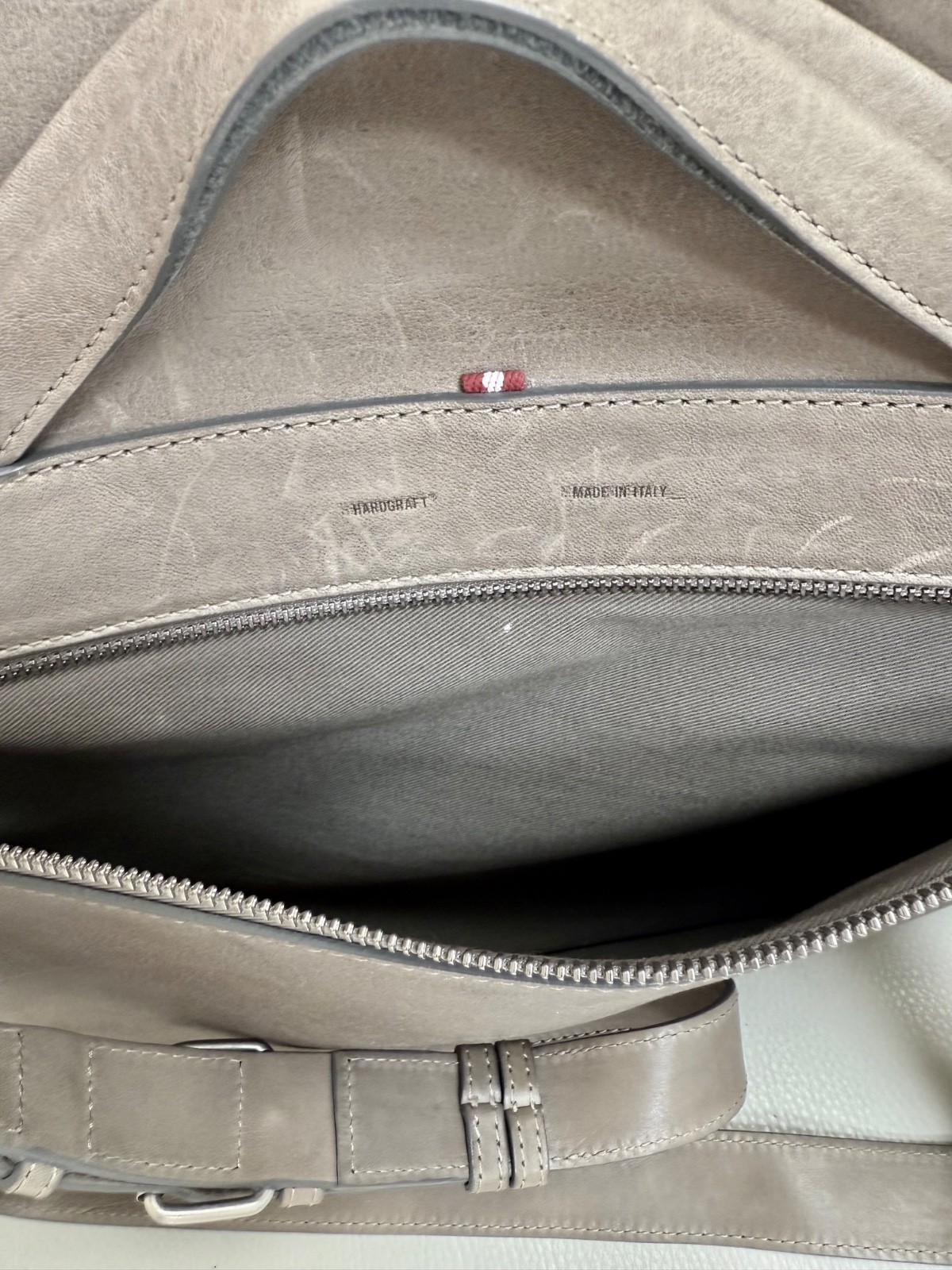 Hard Graft Laidback Messenger Off Grey