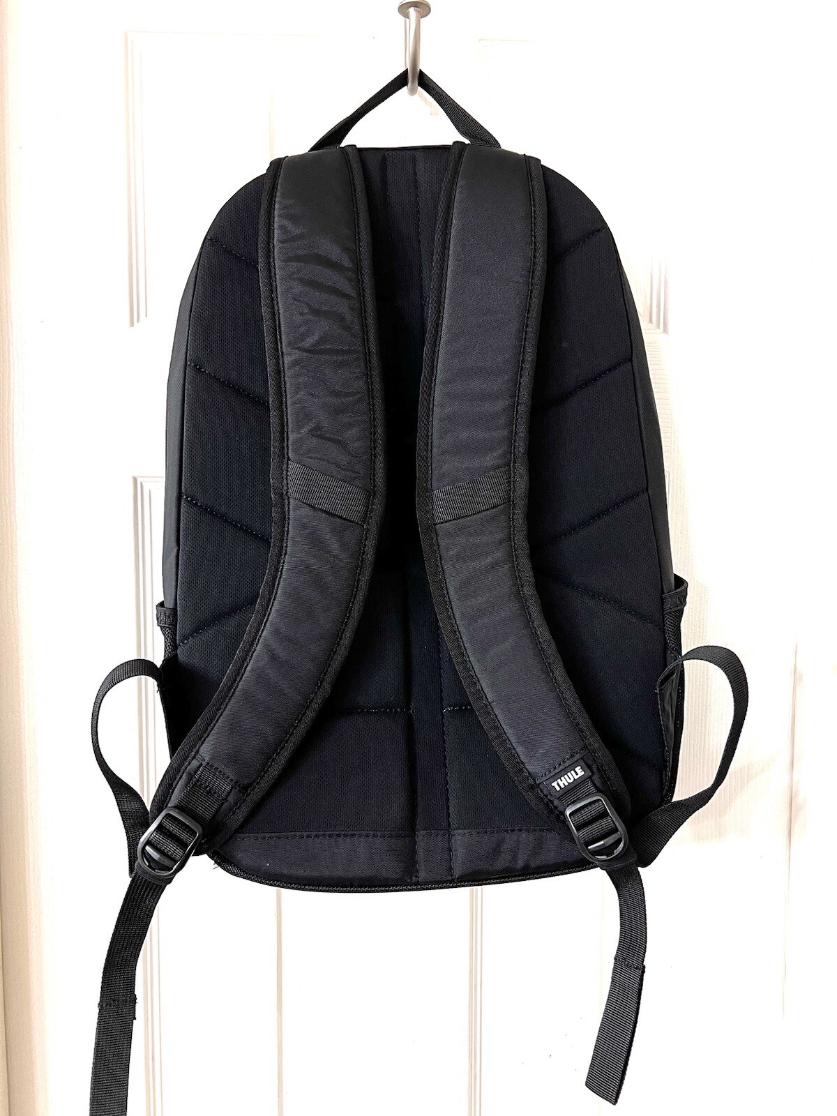 New Thule Sweden Achiever 17” College, Travel, Work, Laptop Black Backpack