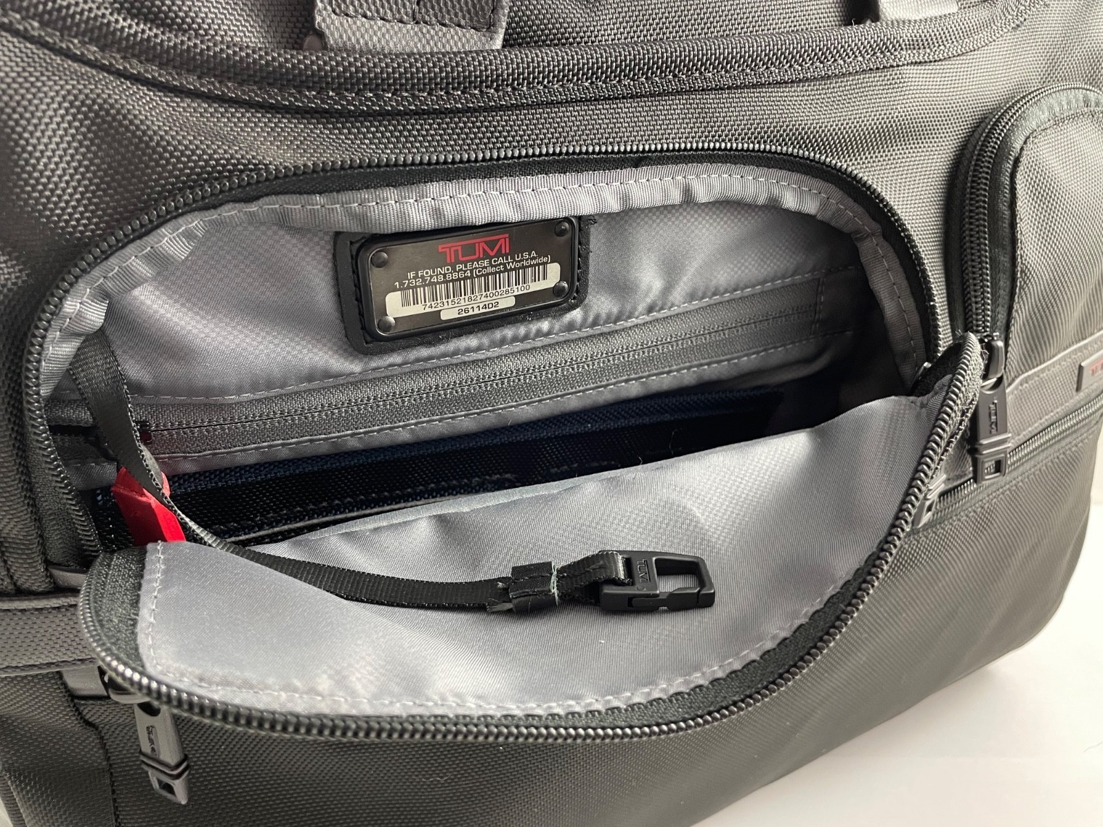 Tumi Alpha 2 Expandable Laptop Briefcase 26114DH With Strap