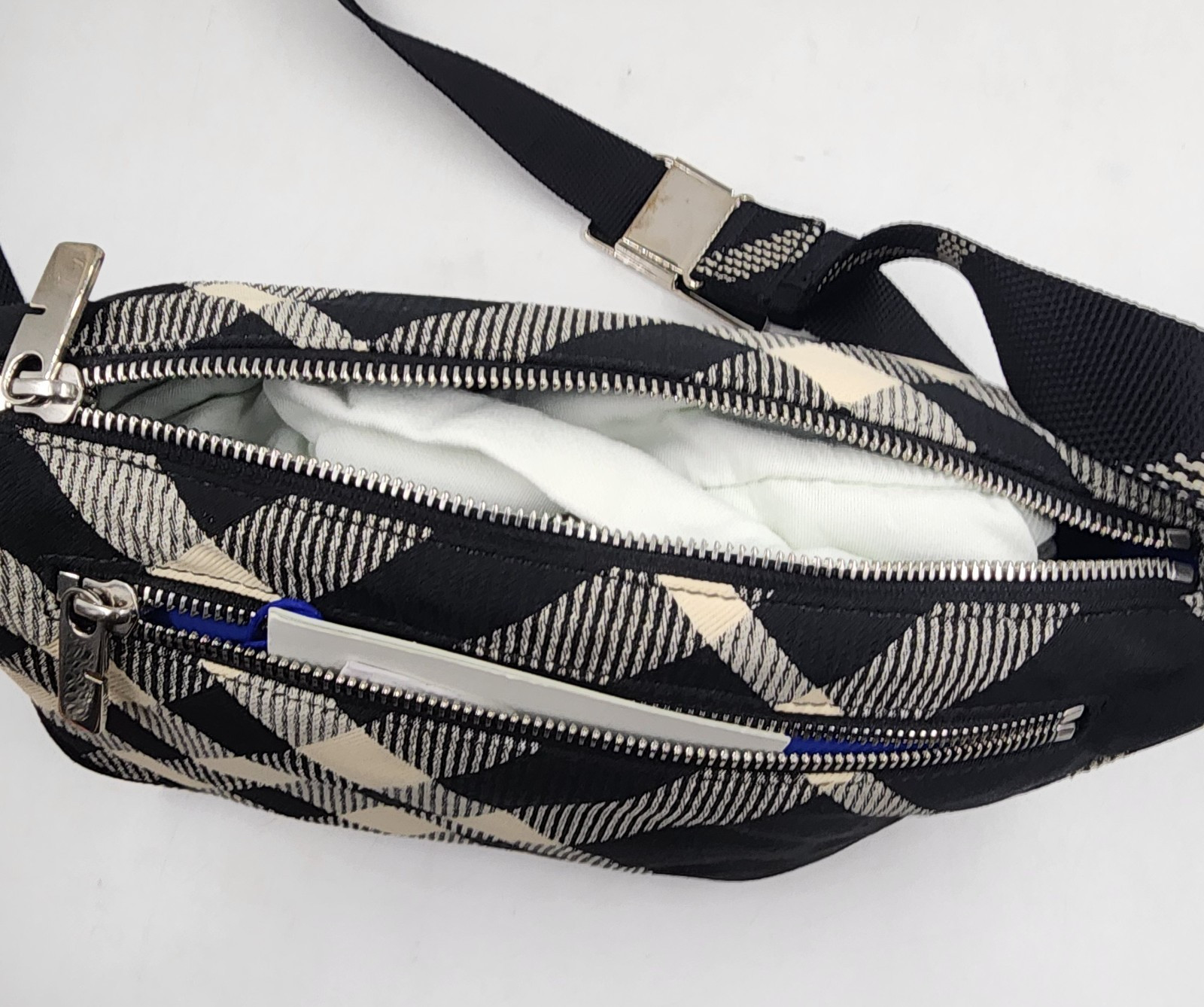 Burberry Shield Check Cotton-Blend Messenger Bag Men’s Black Zip Closure