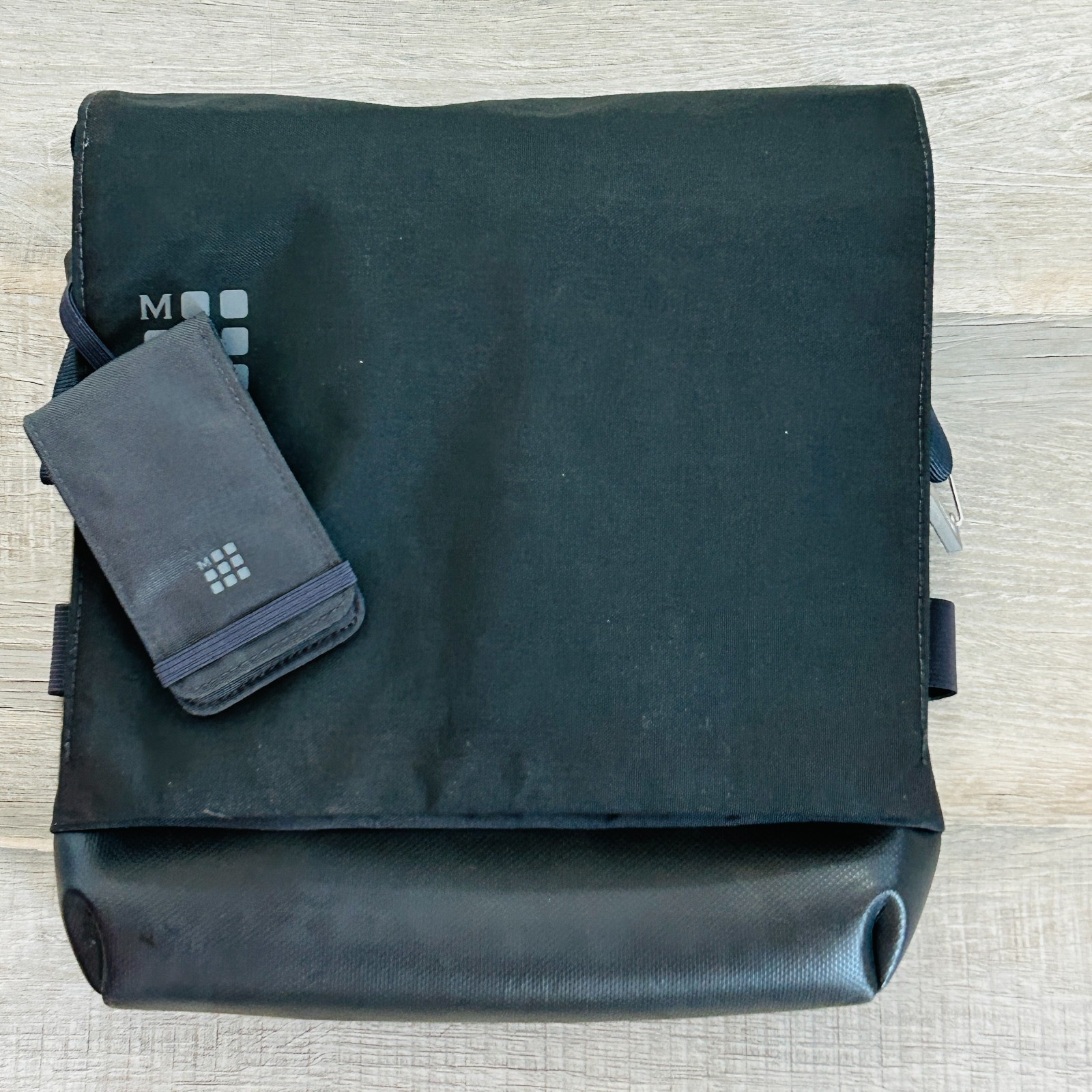 Moleskine Mycloud Reporter Bag