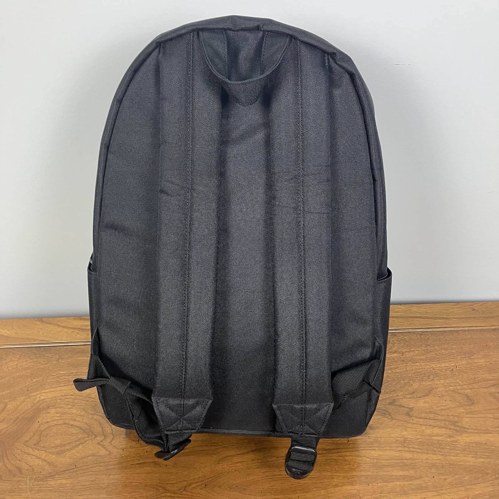 Herschel Supply Co Classic Black Backpack School Travel Daypack Bookbag