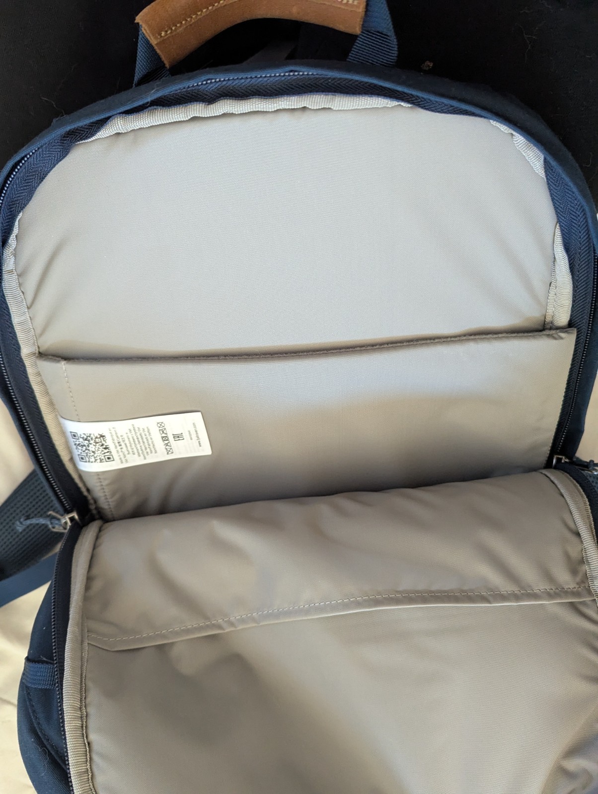 Fjallraven Raven 20 Backpack, Navy