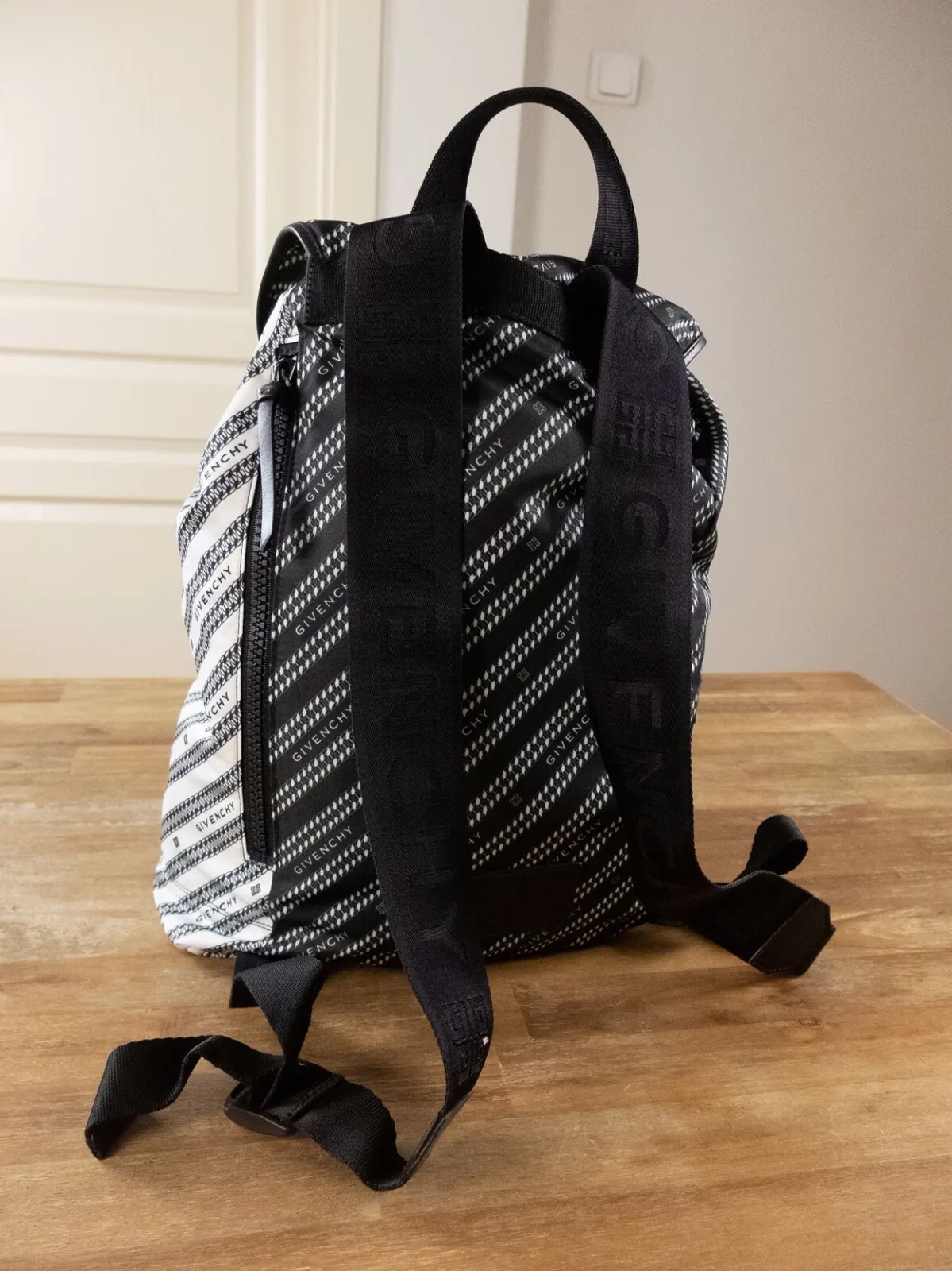 (NO CUSTOMS TAX) GIVENCHY black & white Light 3 nylon striped logo backpack NWT