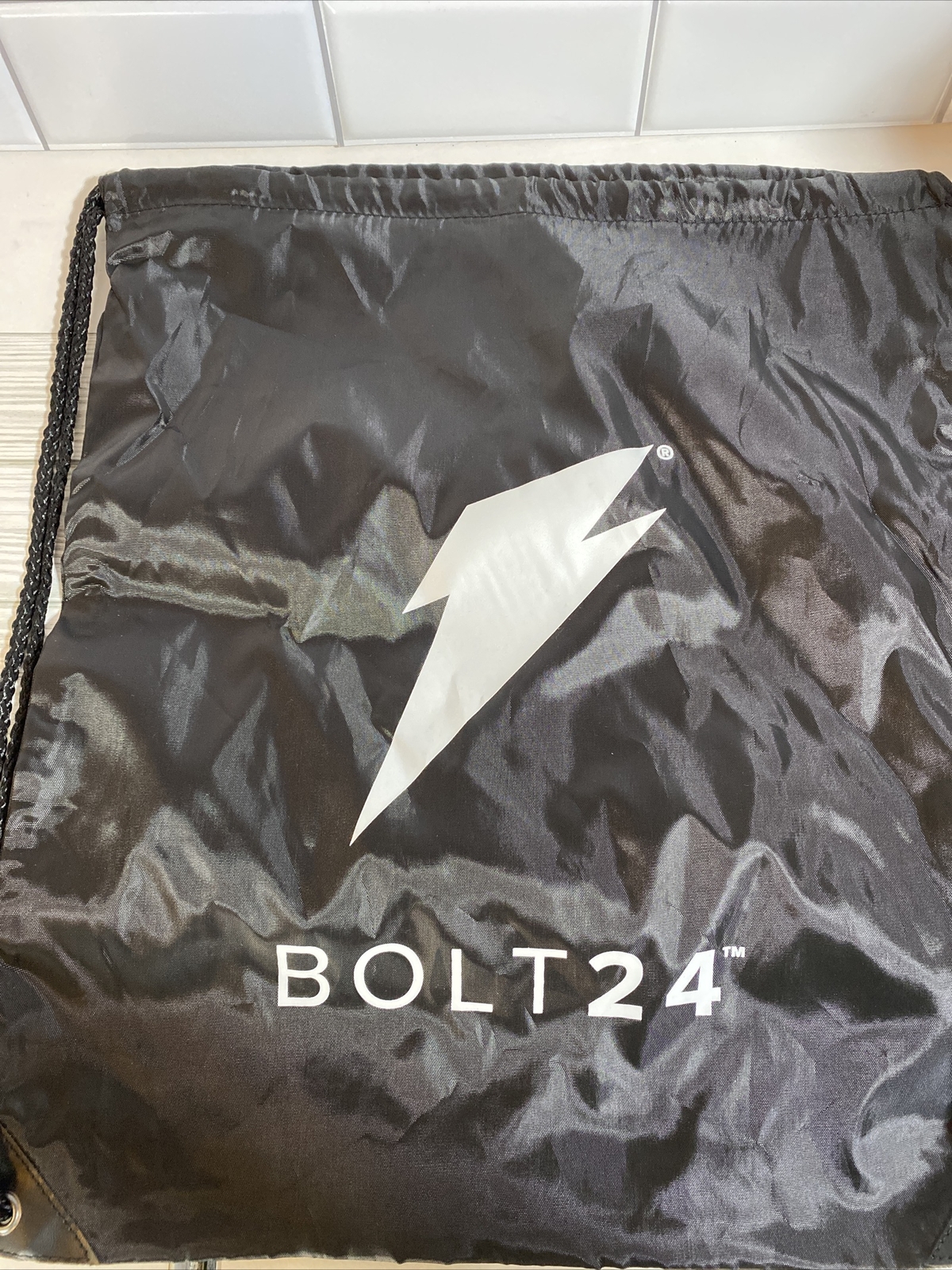 New Gatorade Bolt 24 Sport Bag Cinch Sack Sling Backpack Black White Lightening