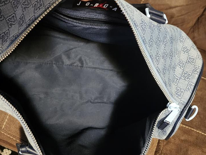 Jordan Monogram Duffle Bag 23 print and Jumpman Logo Missing Shoulder Strap