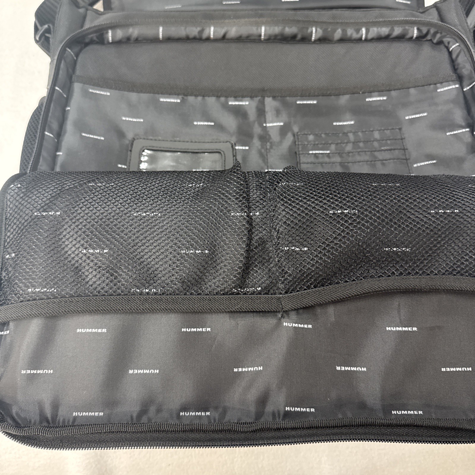 HUMMER MESSENGER LAPTOP COMPUTER SHOULDER BRIEFCASE BAG 17×14 clean
