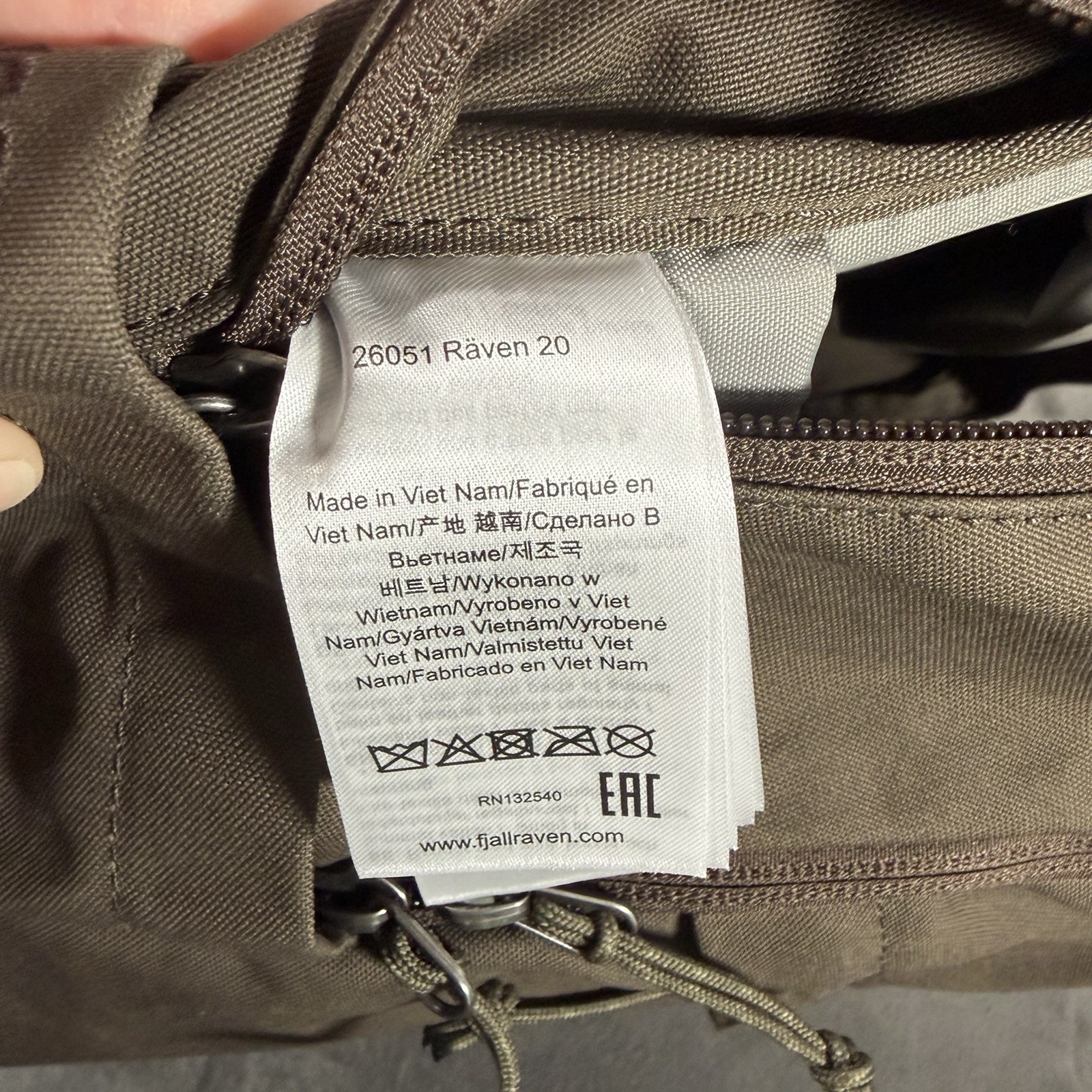 Fjallraven Raven 20L Backpack Brown G-1000 Laptop Sleeve Padded Straps