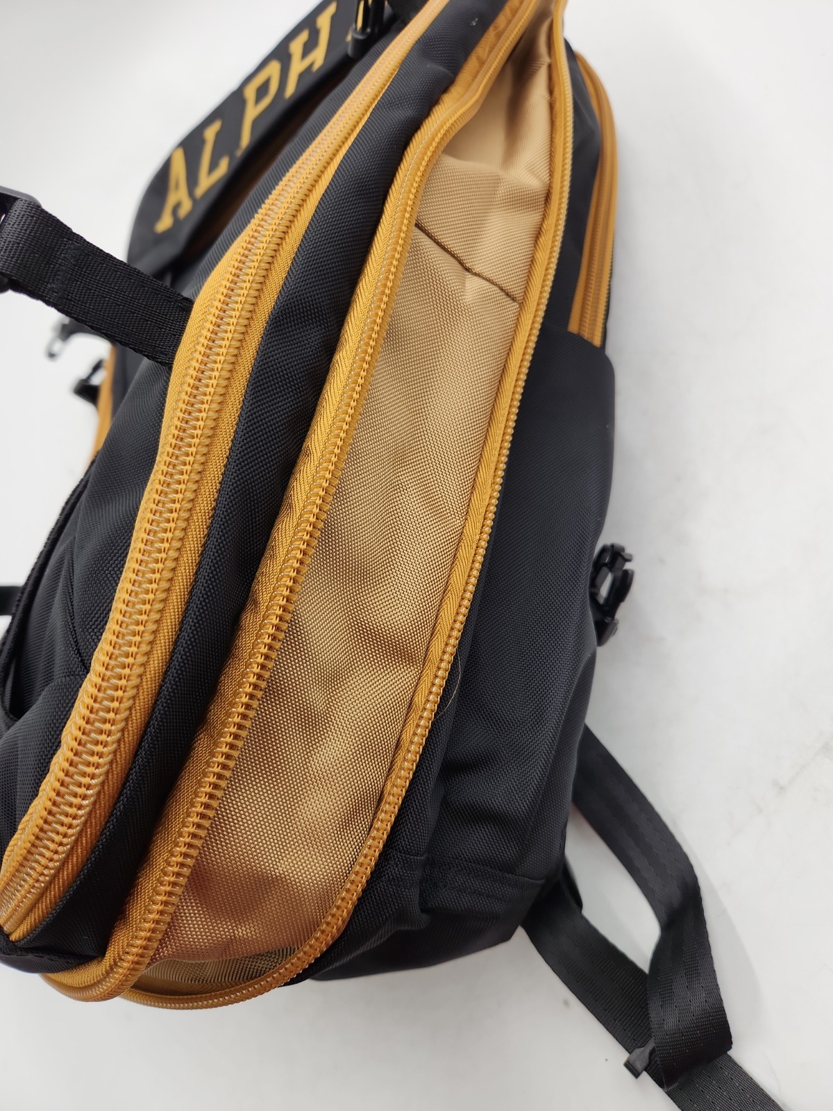 NEW Winters Industries Alpha Phi Alpha Embroidered Black and Gold Backpack