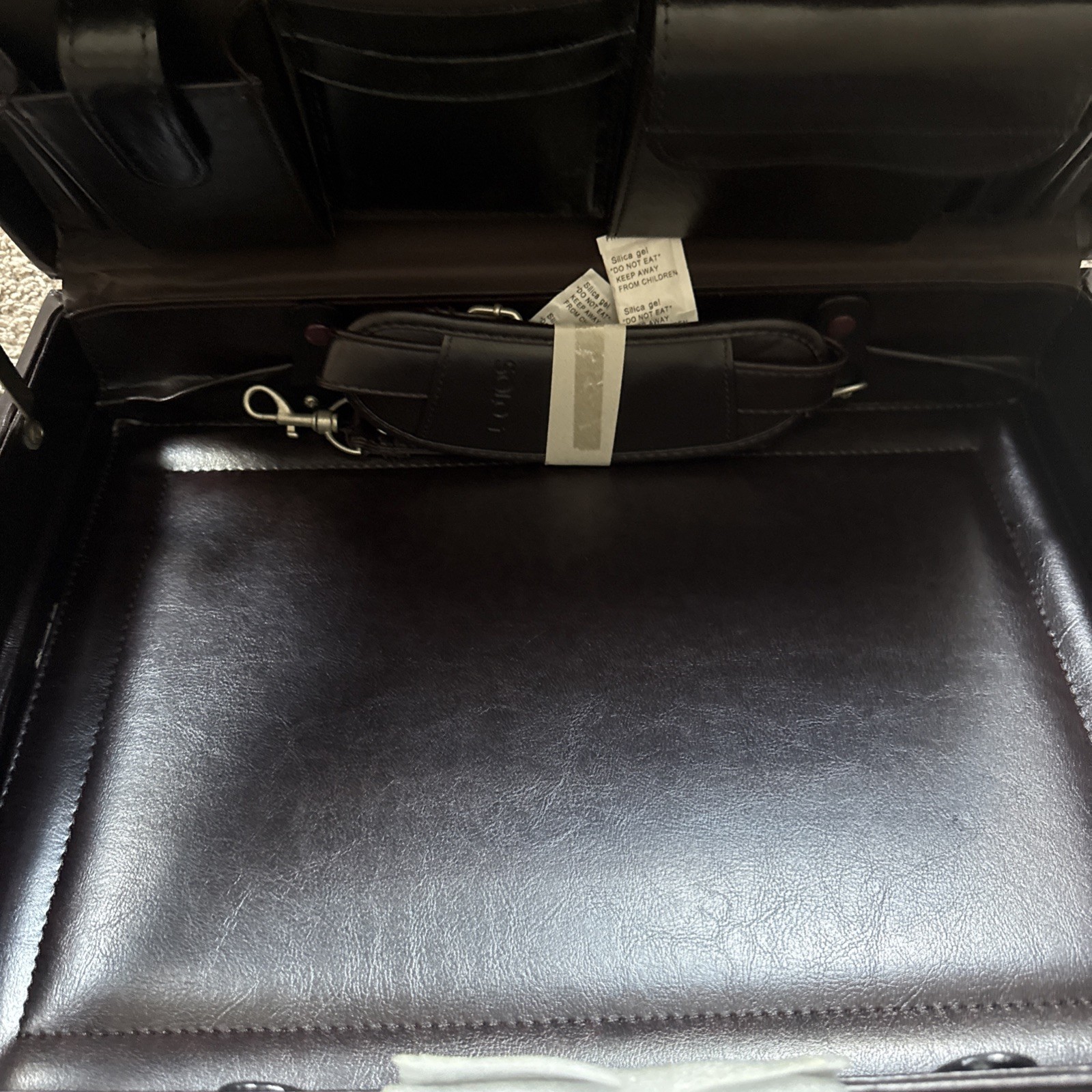 Solo Leather Briefcase Attache Laptop Case Brown Expandable Workwear