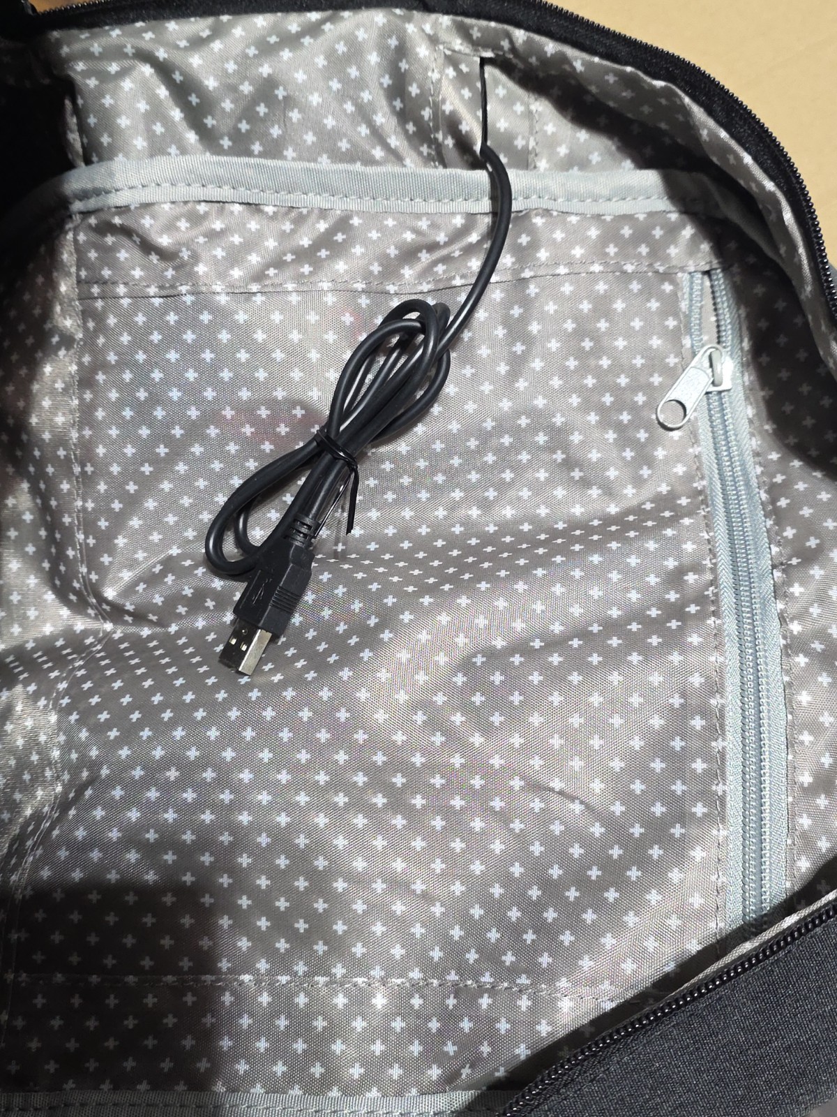 Gatorade 15-inch charging Computer Backpack