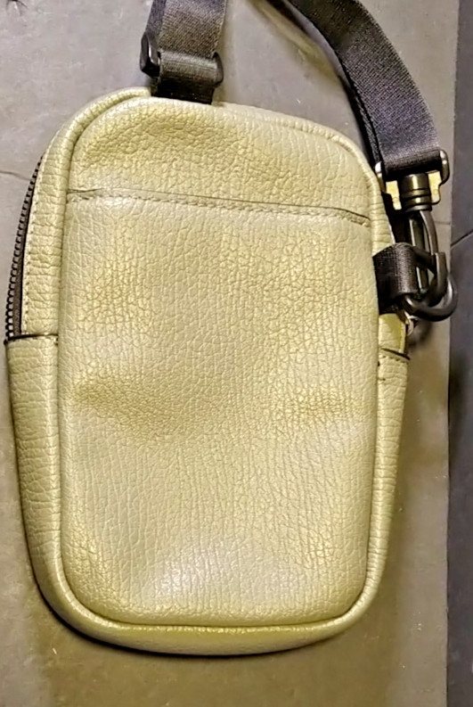 Calvin Klein Men’s Olive Crossover Crossbody Pouch Bag