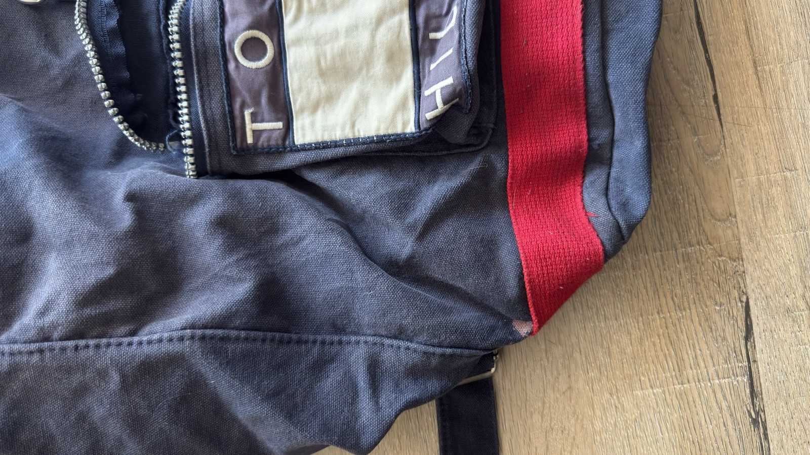 Tommy Hilfiger Colorblock Drawstring Backpack Navy/Red/White Zip Pocket