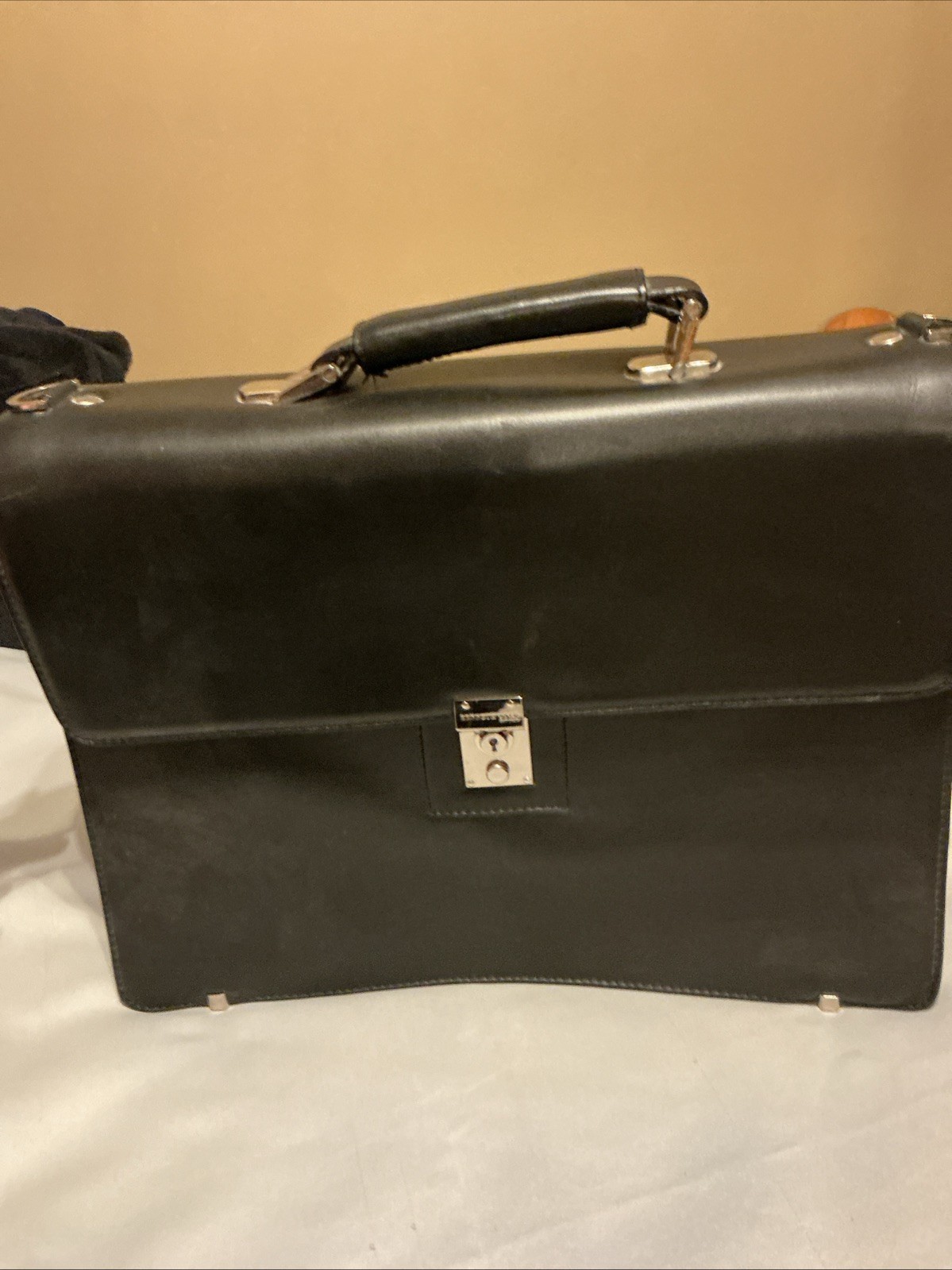Kenneth Cole Black Briefcase for Men Lock Closure Chocolate Brown Leather