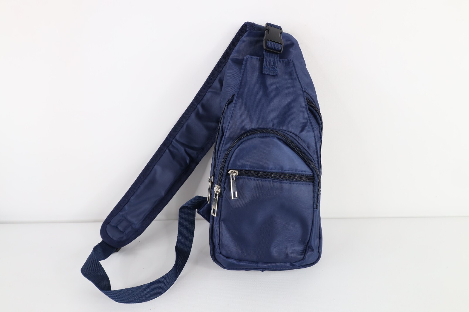 Vintage 90s Streetwear Blank Small Crossbody Slingbag Body Bag Pack Blue