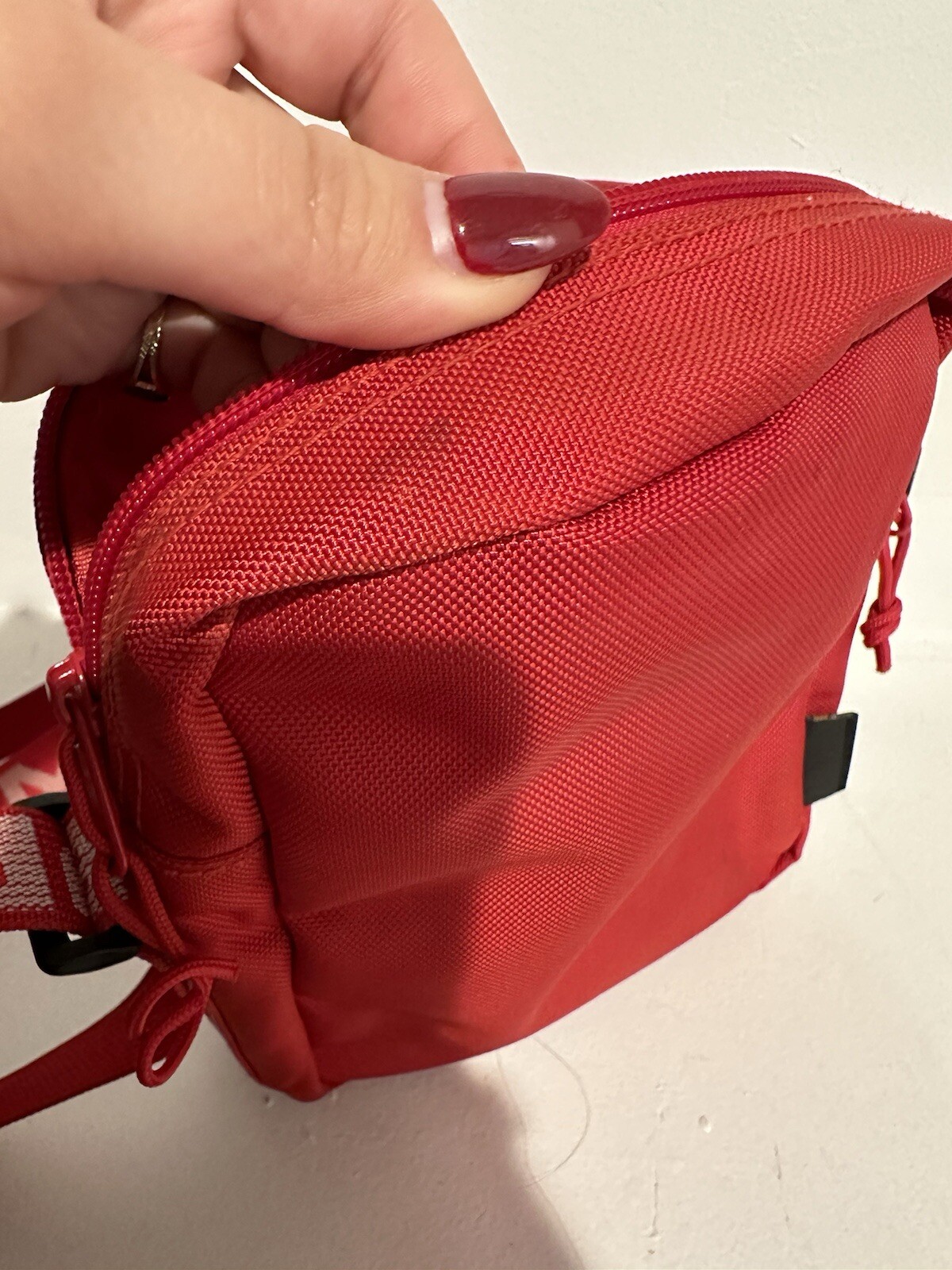 Supreme SS18 Shoulder Bag – Red