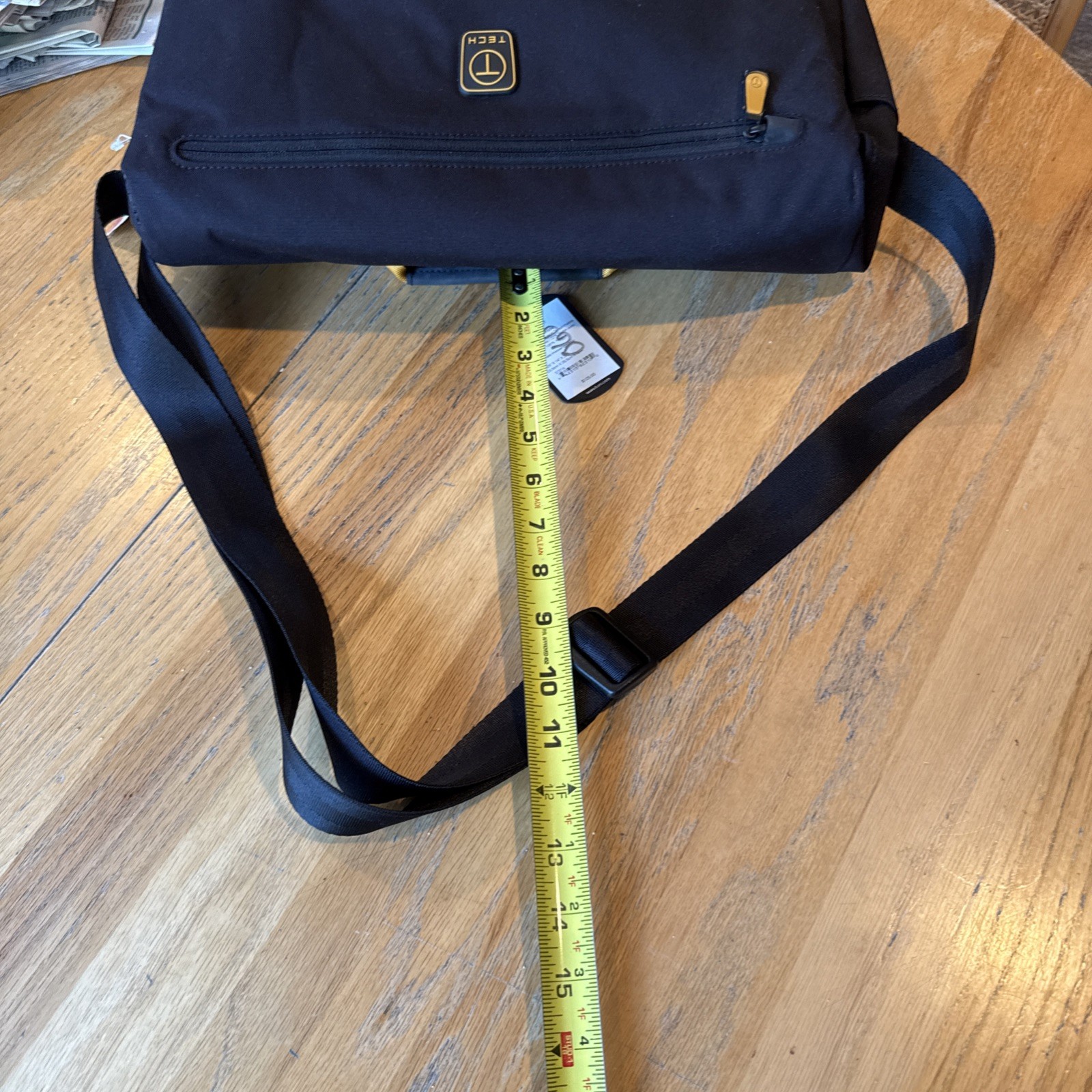 TUMI – T-tech Crossbody Messenger Bag – Model No. 57214GT- Black