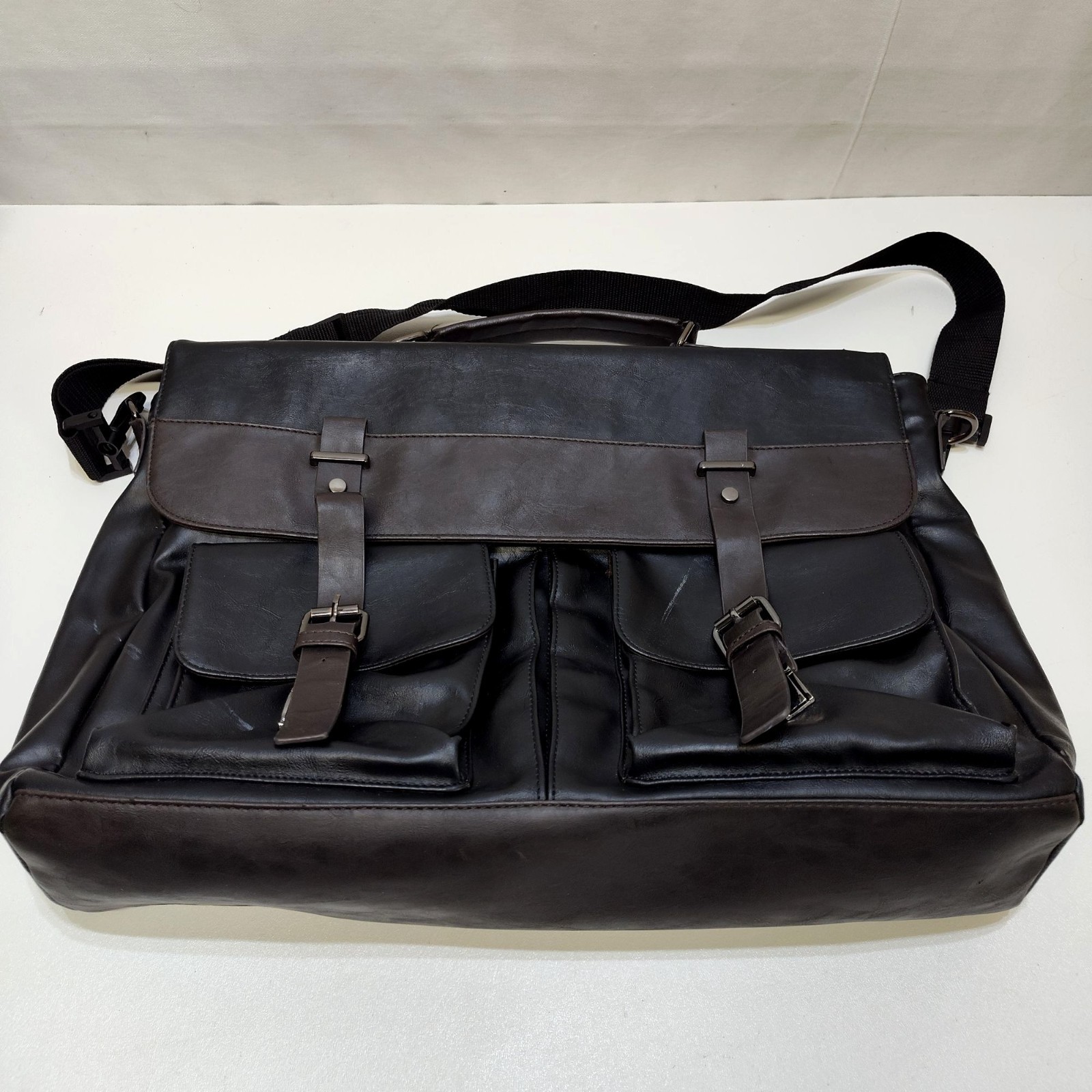 Seyfocnia PU Leather Bag 17.3″ Messenger Laptop Satchel Briefcase Pockets Scuffs