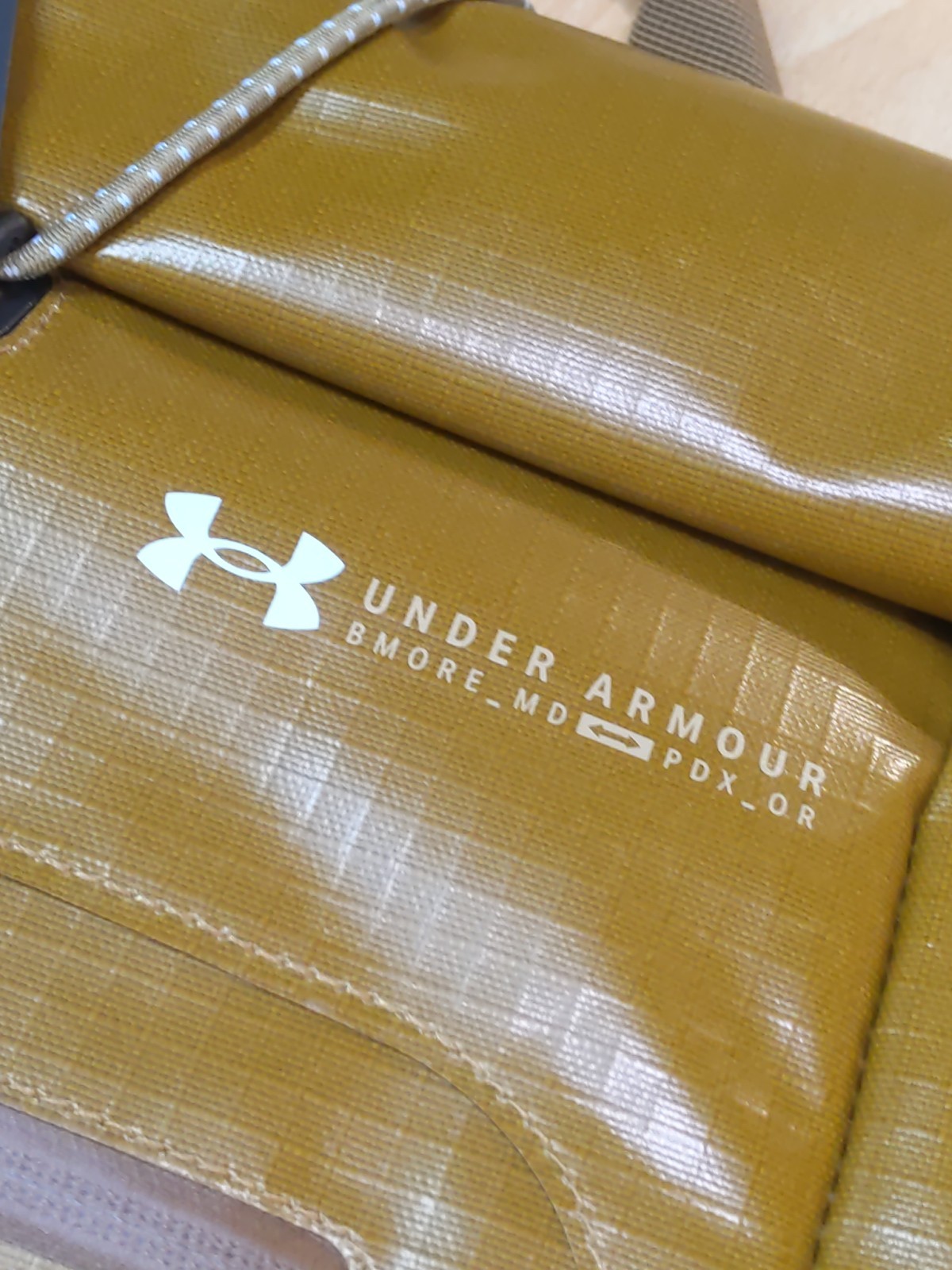 New Under Armour UA Summit Small Backpack Coyote Camel Brown Waterproof NWT