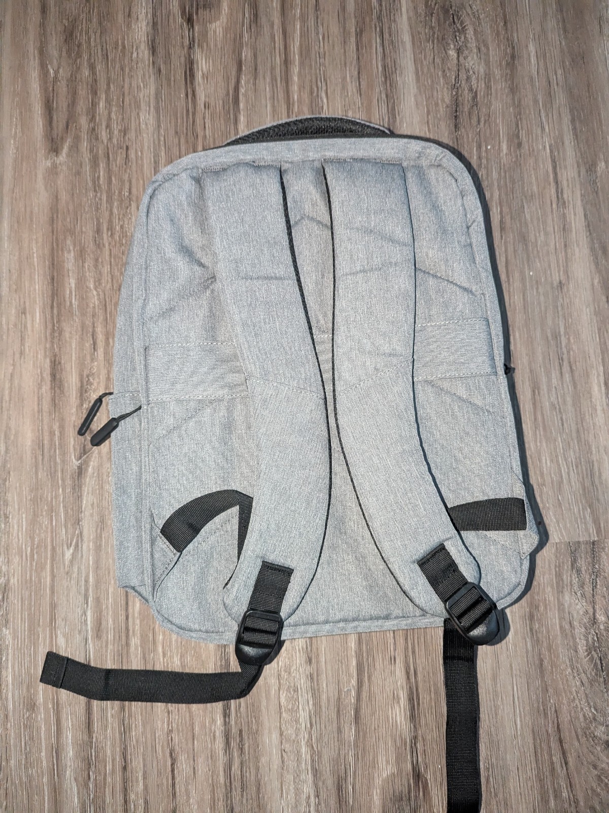 LUGGEX UrbanPro Backpack Lightweight 14-Inch Laptop Carrier Travel Bag Gray