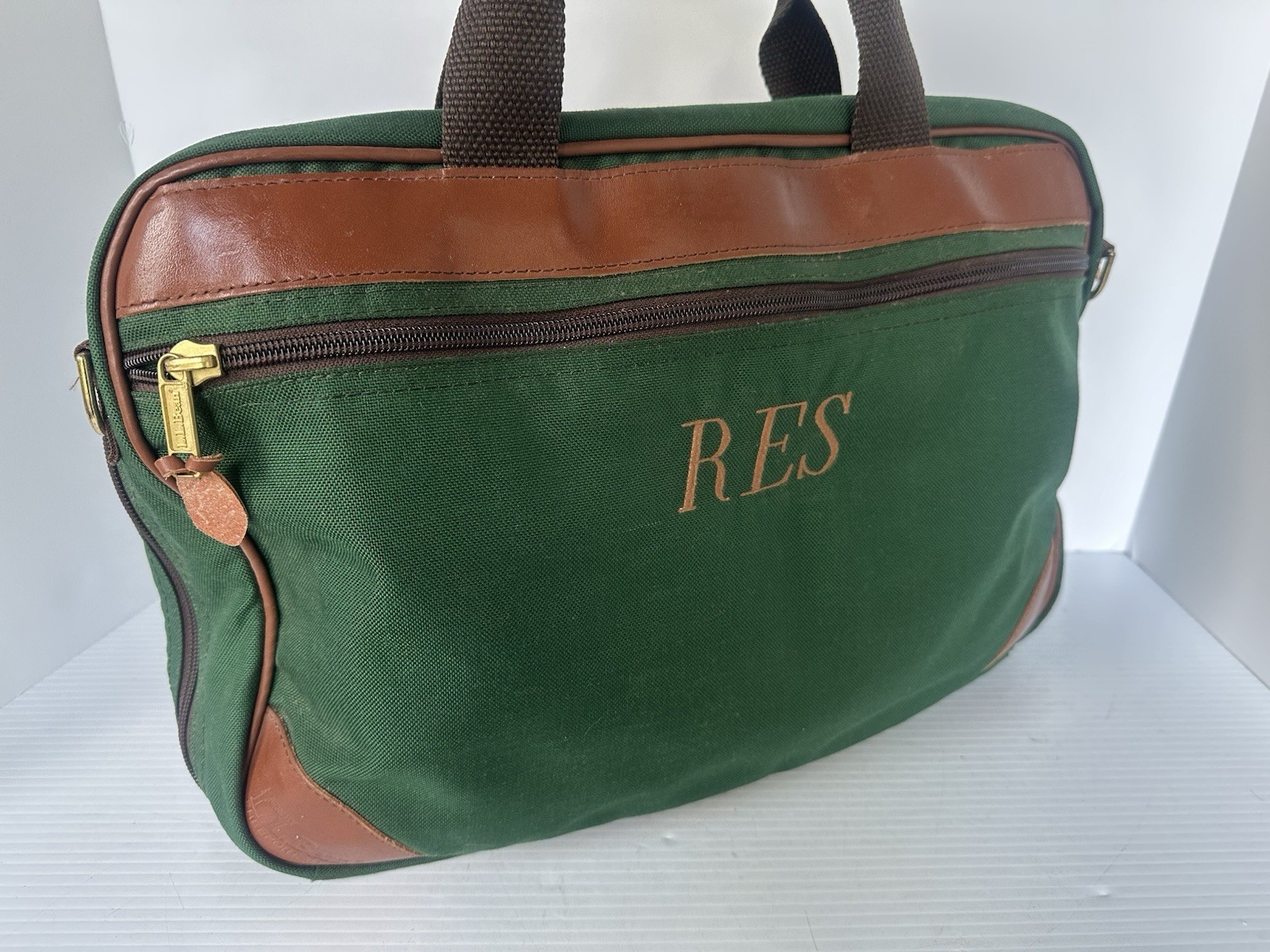 LL Bean Vintage Canvas/Leather Briefcase Laptop Bag Green Embroidered , No Strap