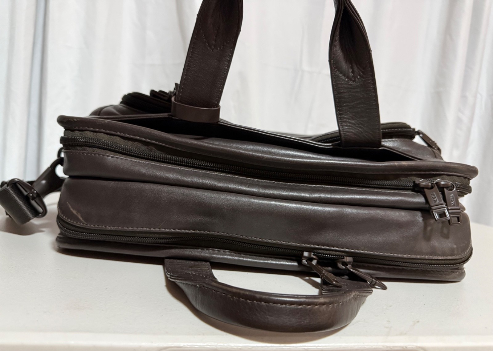 Tumi T-Pass Alpha Organizer Brief Soft Napa Leather Expandable Bag 96531BH