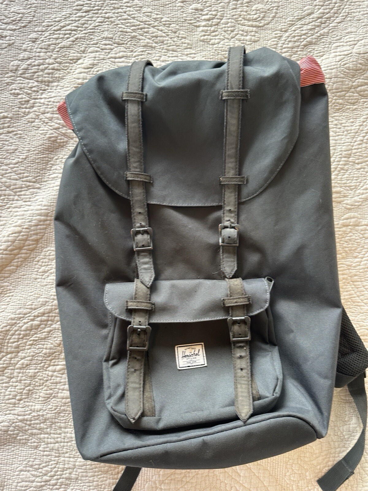 Herschel Supply Co. Little America Backpack See Notes🤙🏽