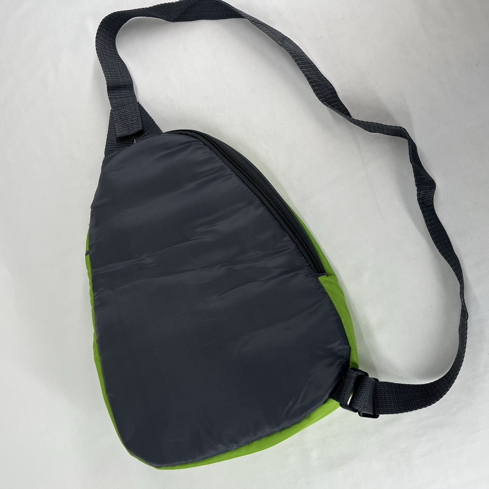 LIME GREEN INSULATED SLING PACK BAG SMALL 10X13X3 Hiking Gear Park Picnic