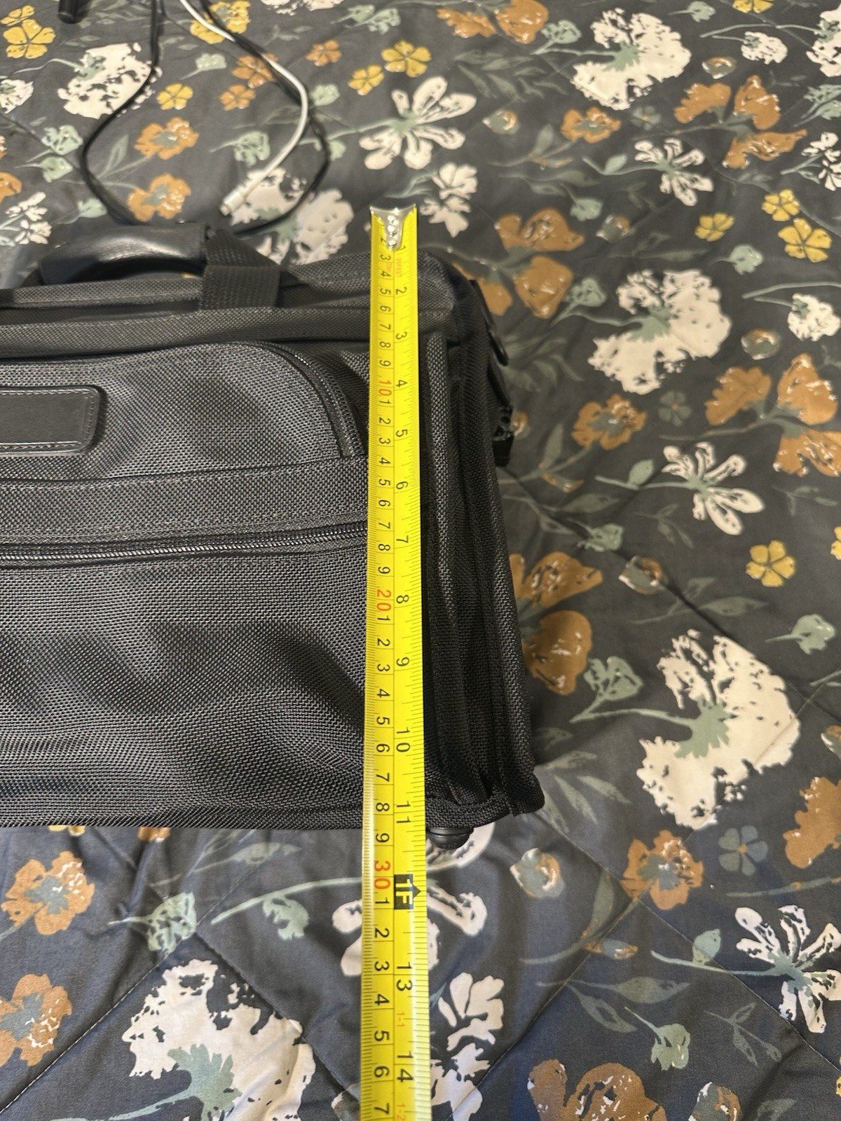 Tumi Alpha Ballistic Nylon Duffle Bag Black, Carry-On, Weekender, No Strap