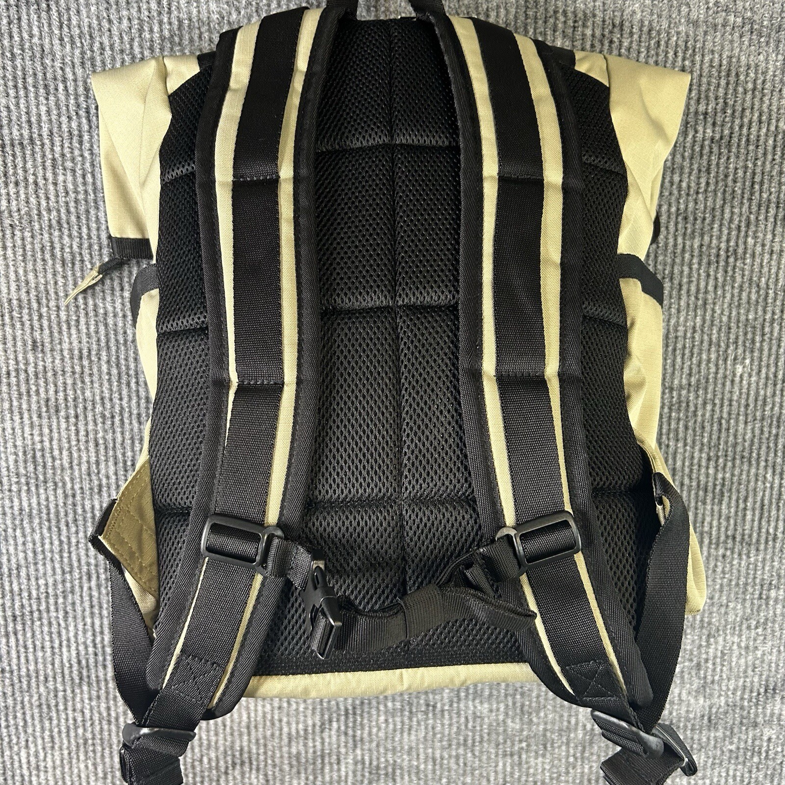 New Dickies Backpack Ashville Roll Top Khaki Water Bottle Side Pockets