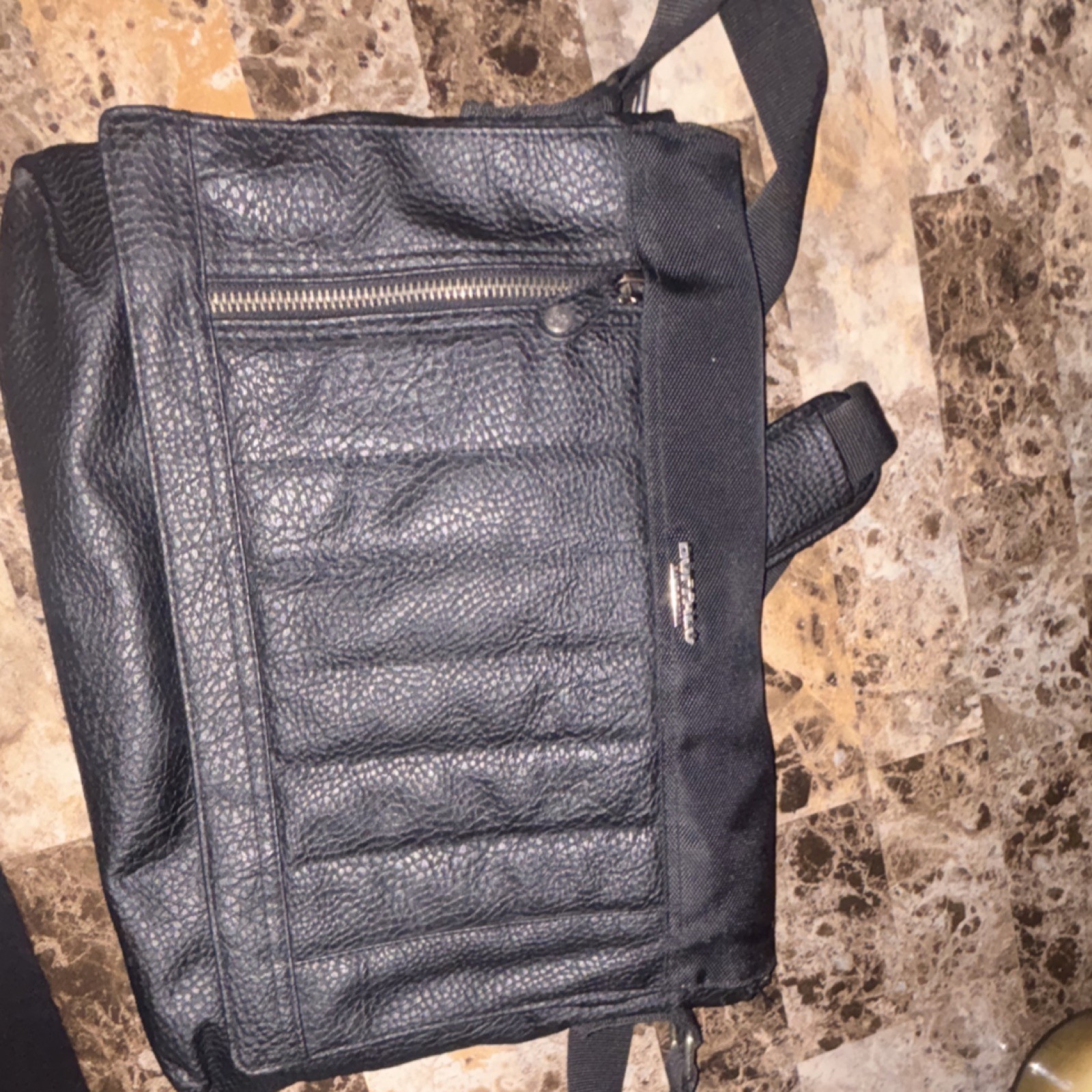 Buffalo Armani Messenger Bag Adjustable Strap Inner Pockets Black Men